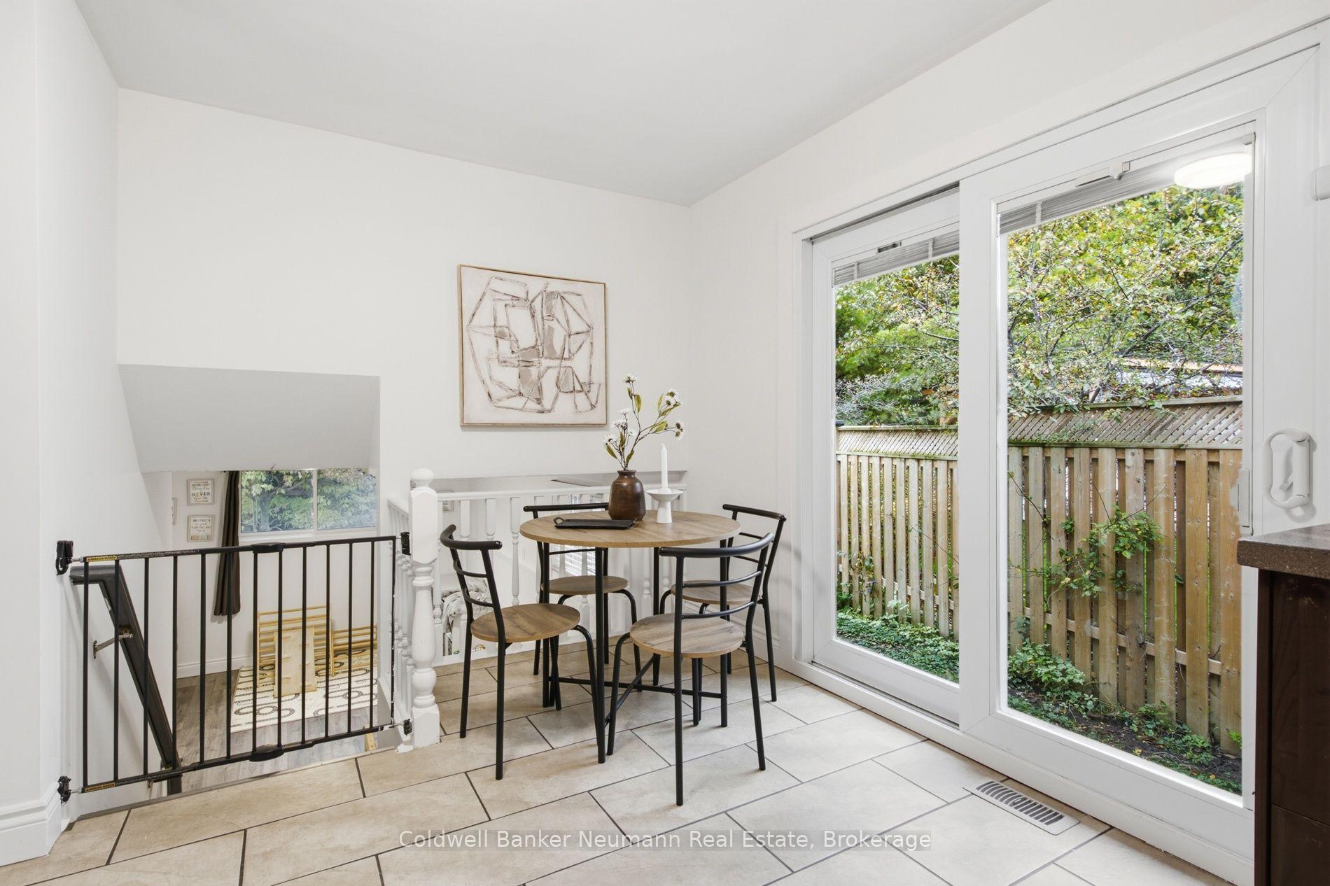 Photo 35 of 81 Marksam Road, Guelph, Willow West/Sugarbush/West Acres — HOMEH