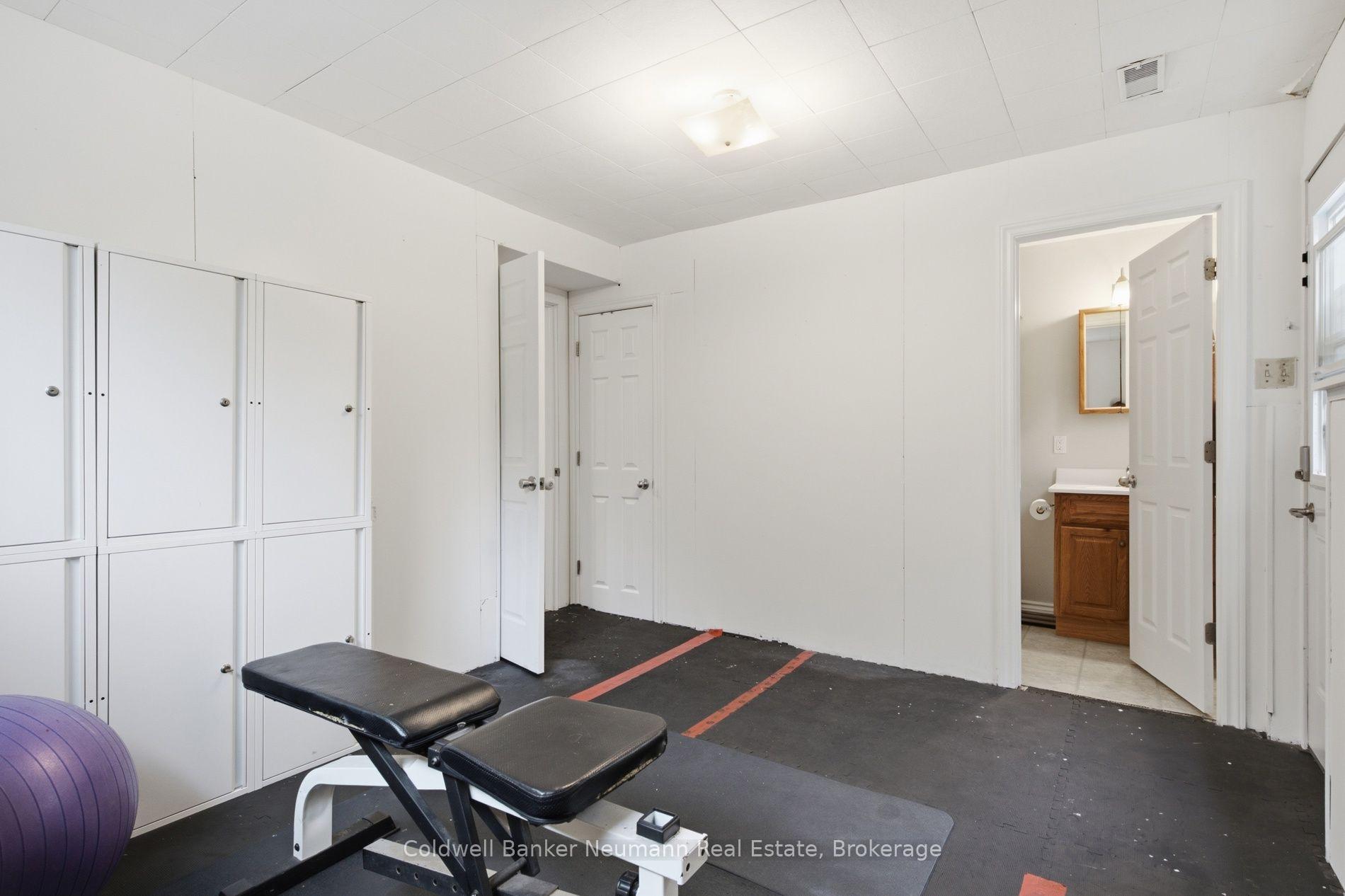 Photo 39 of 81 Marksam Road, Guelph, Willow West/Sugarbush/West Acres — HOMEH