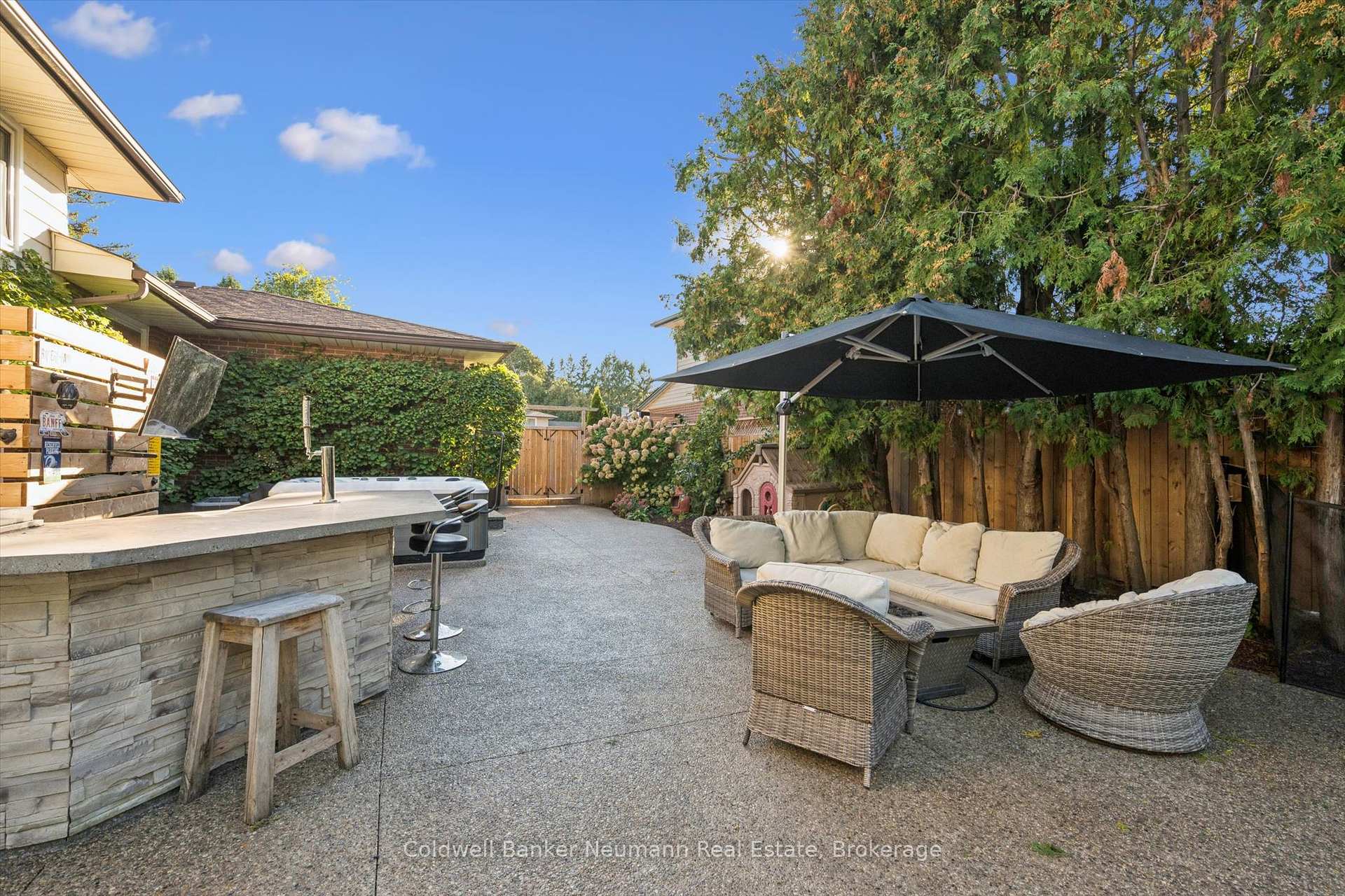 Photo 46 of 81 Marksam Road, Guelph, Willow West/Sugarbush/West Acres — HOMEH