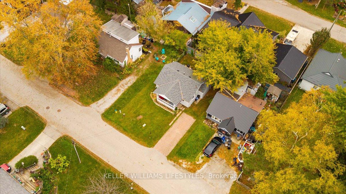 Photo 27 of 2018 Jean Avenue, Sarnia — HOMEH