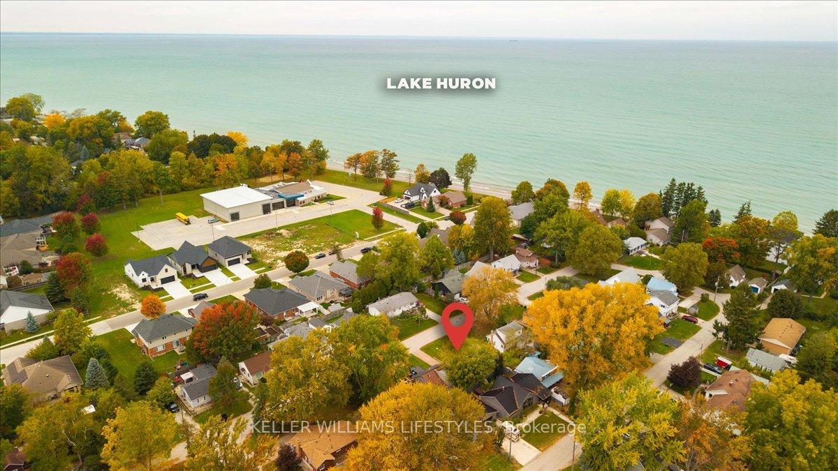 Photo 30 of 2018 Jean Avenue, Sarnia — HOMEH