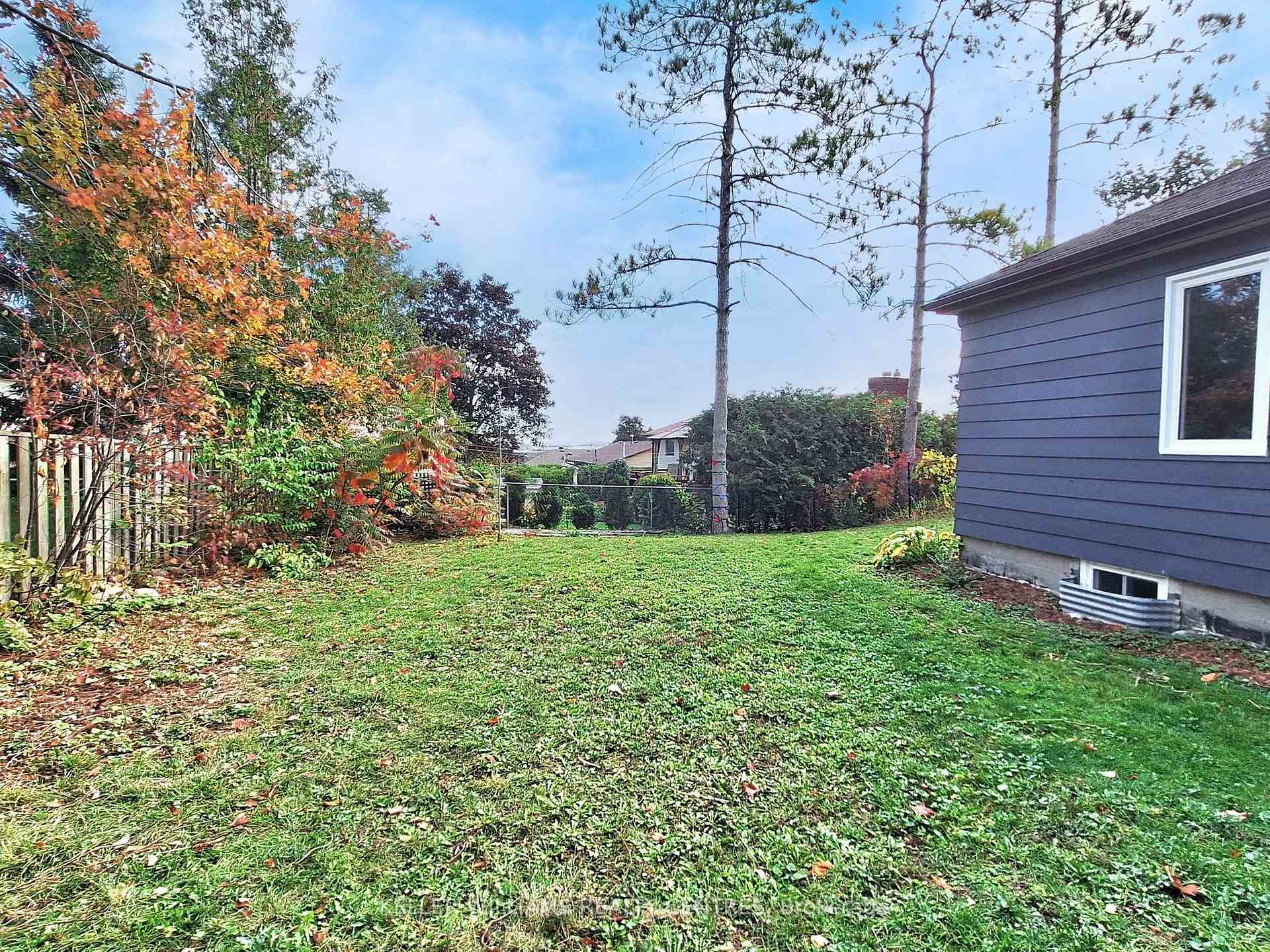 Photo 23 of 24 Goldie Drive, Orillia — HOMEH