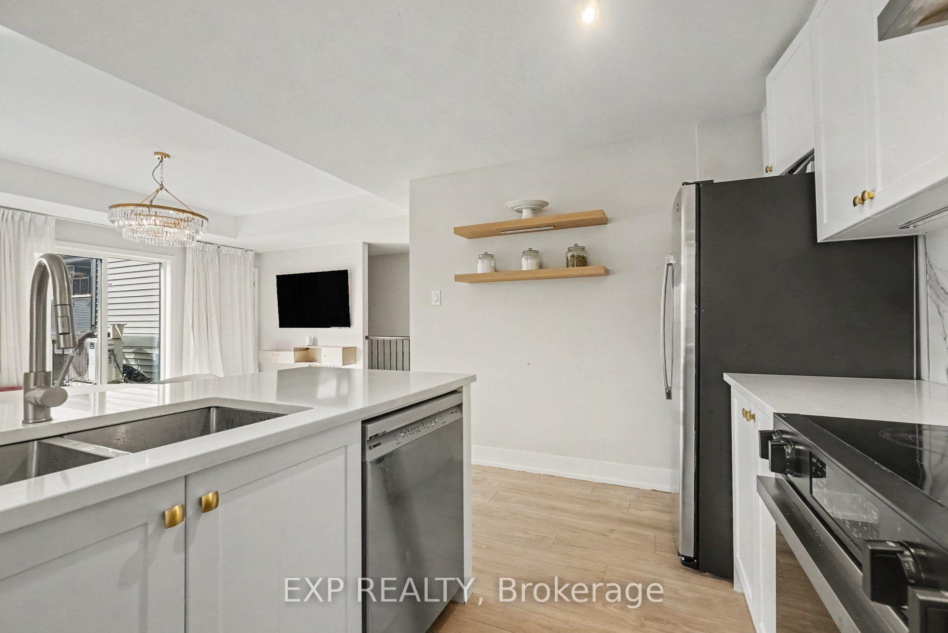 Photo 19 of 512 Lillian Freiman Private, Ottawa, Barrhaven - Half Moon Bay — HOMEH