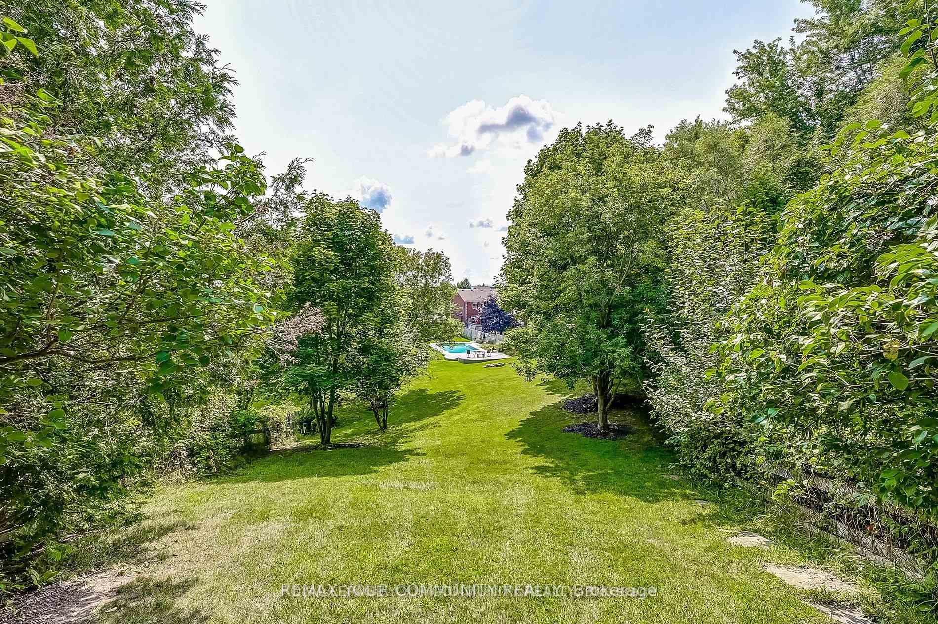 Photo 30 of 53 Bolton Drive, Uxbridge — HOMEH