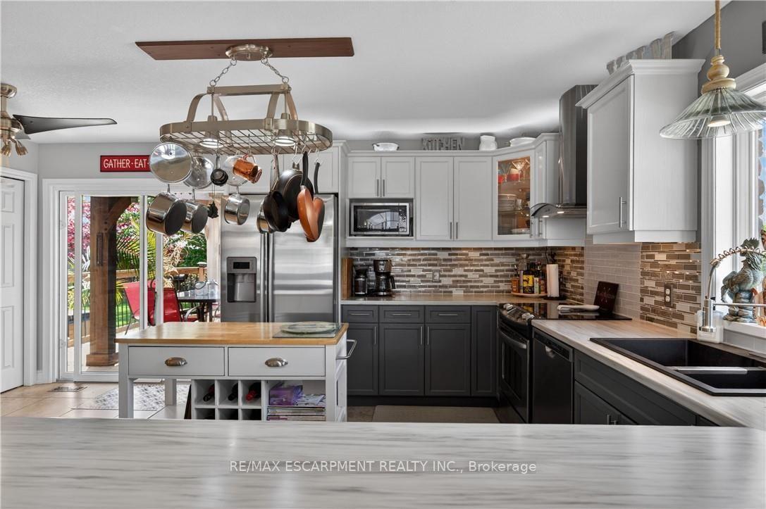 Photo 17 of 138 Galinee Trail, Norfolk, Port Dover — HOMEH