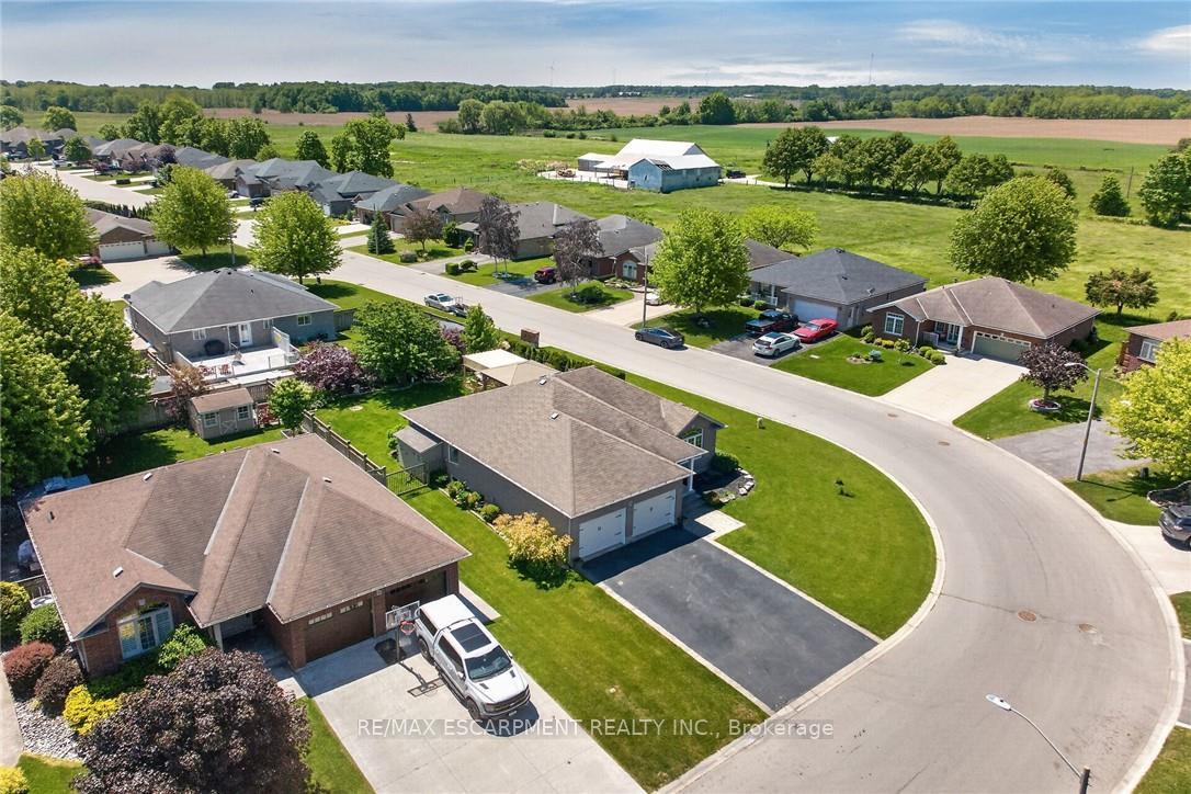 Photo 49 of 138 Galinee Trail, Norfolk, Port Dover — HOMEH