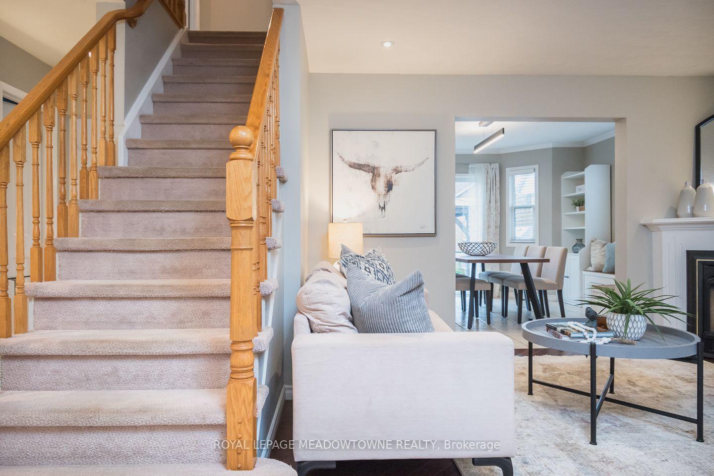 Photo 6 of 89 Dairy Drive, Halton Hills, Acton — HOMEH