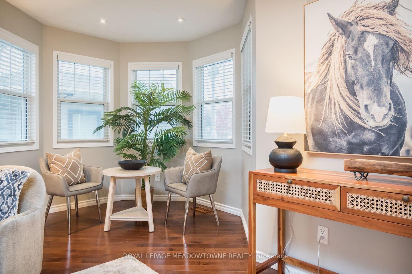 Photo 8 of 89 Dairy Drive, Halton Hills, Acton — HOMEH