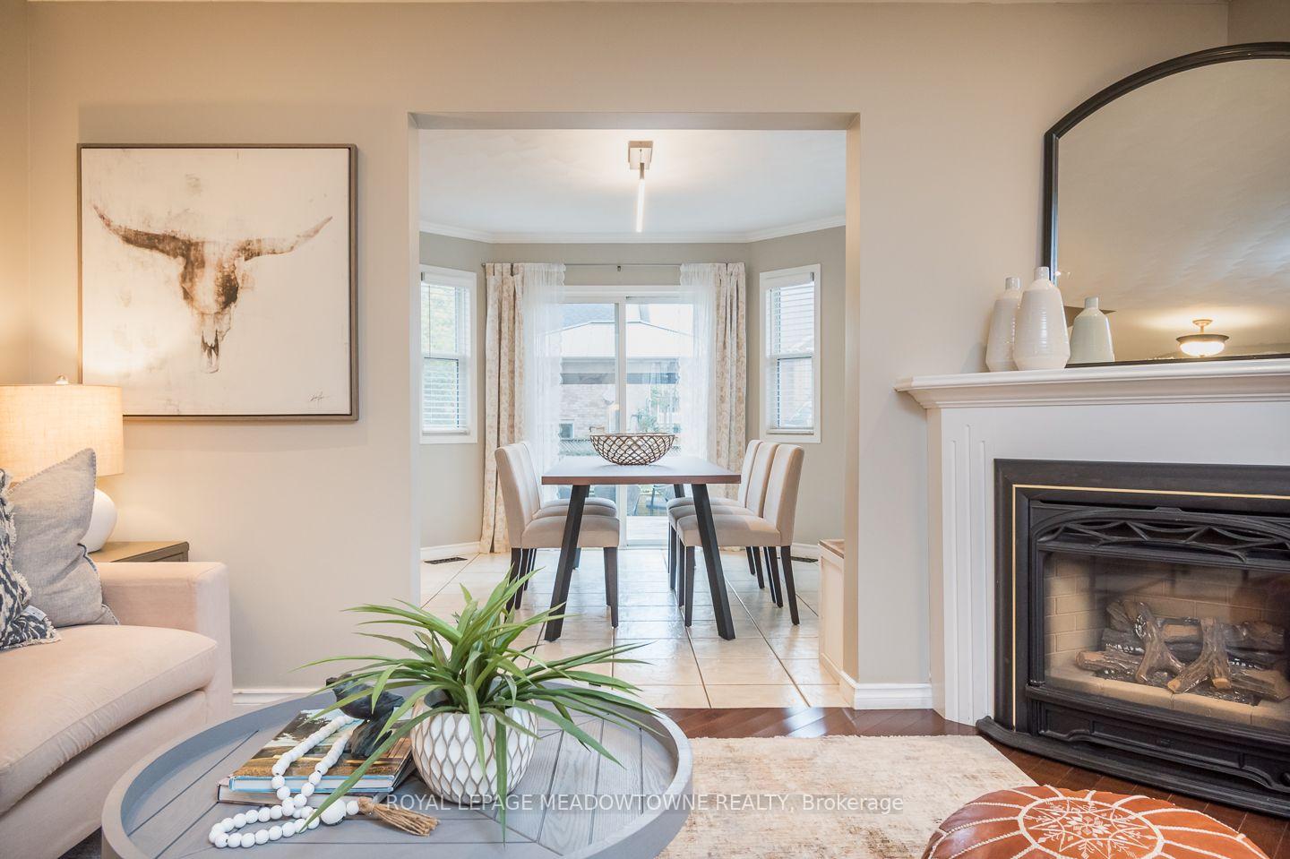 Photo 11 of 89 Dairy Drive, Halton Hills, Acton — HOMEH