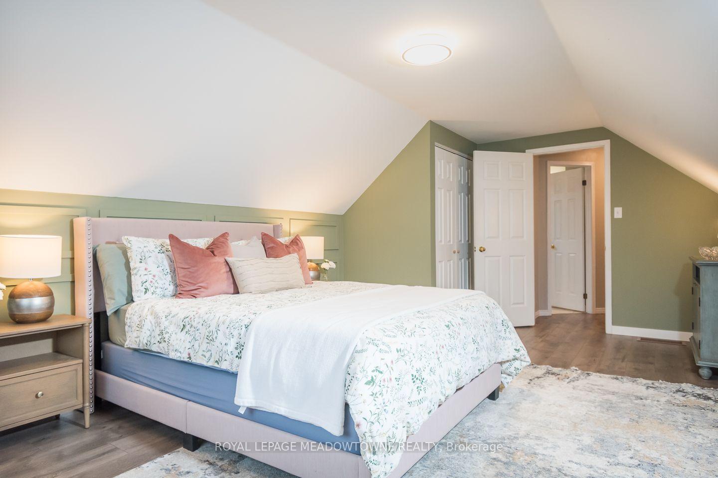 Photo 29 of 89 Dairy Drive, Halton Hills, Acton — HOMEH