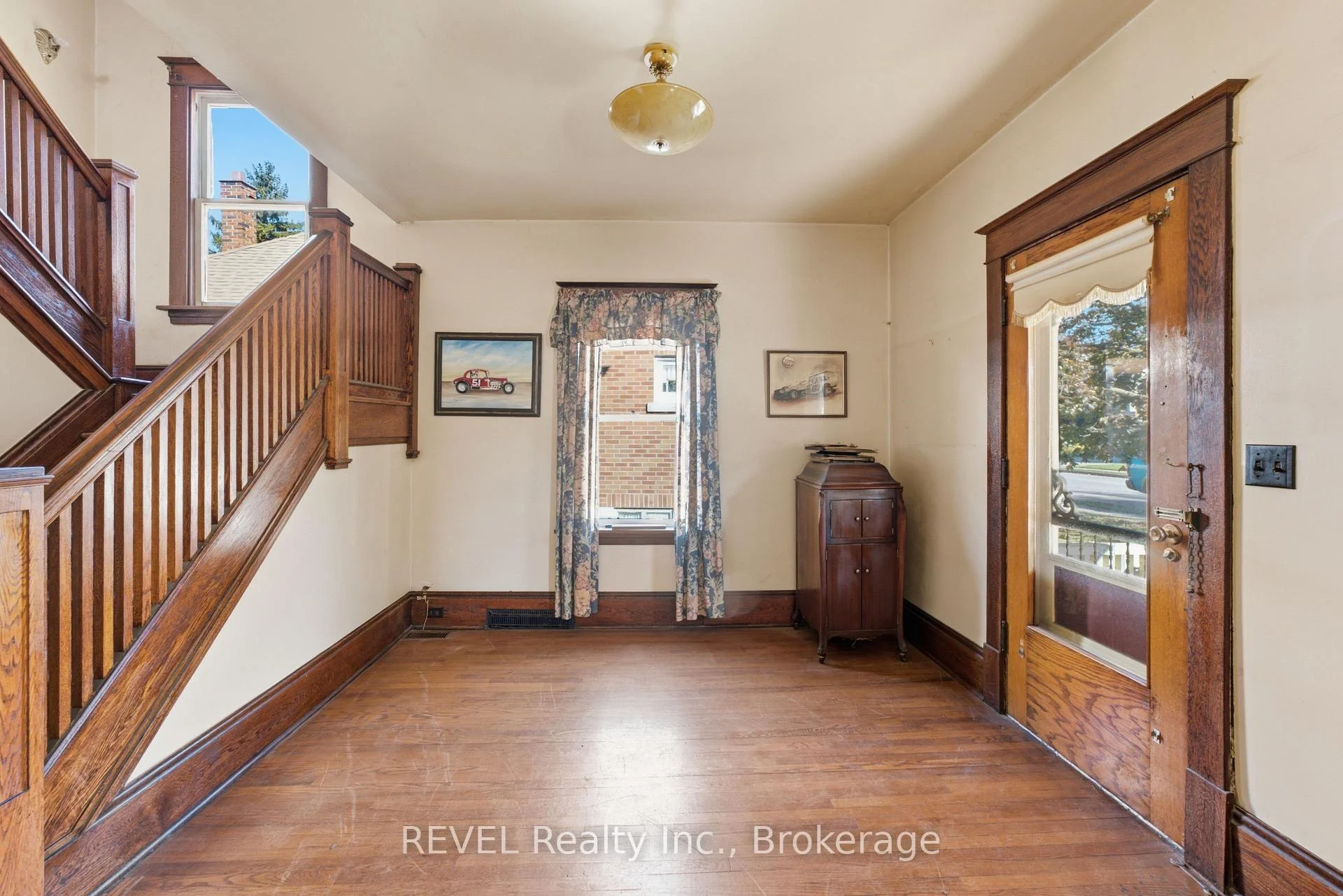 Photo 26 of 63 Carleton Street S, Thorold, Thorold Downtown — HOMEH