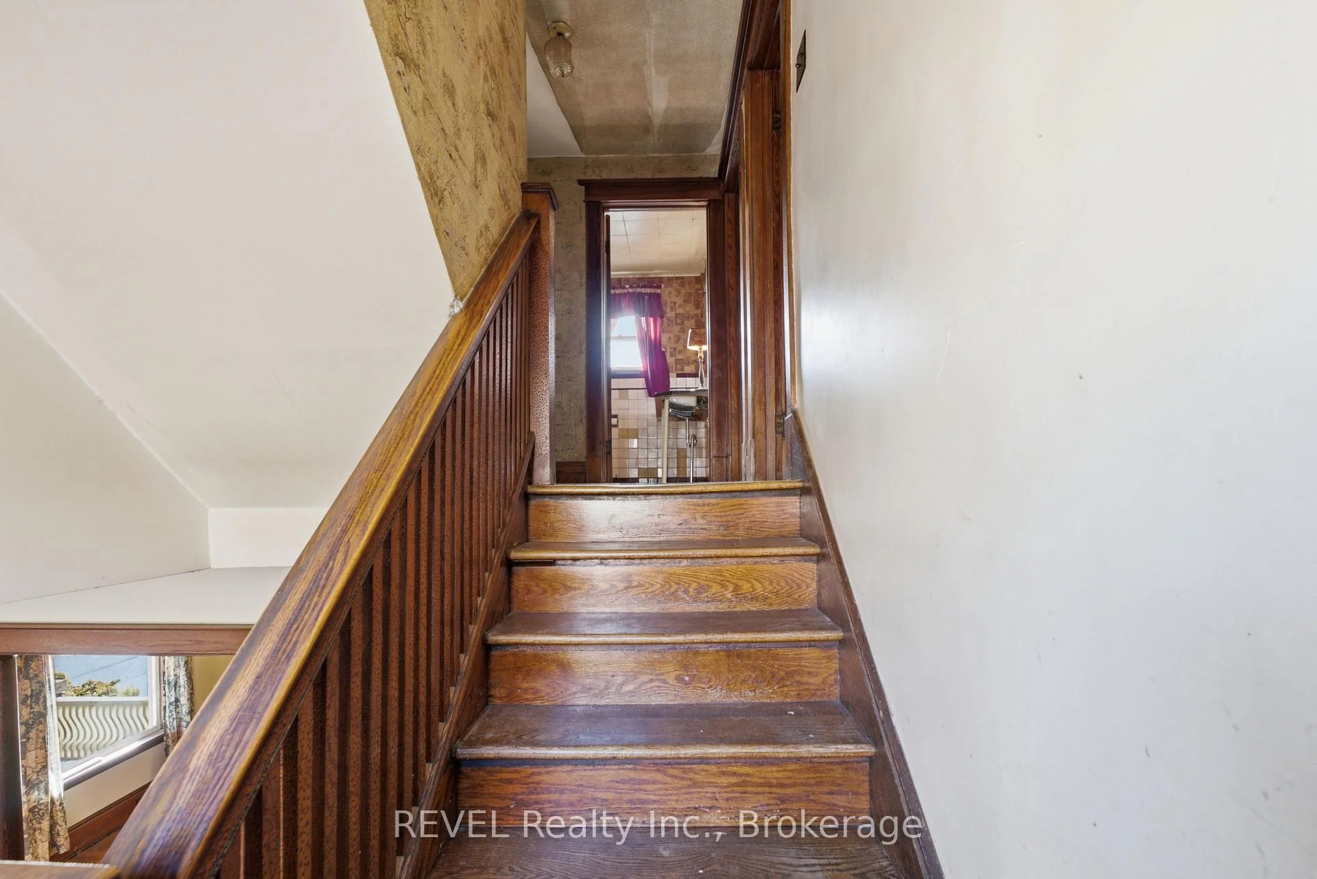 Photo 38 of 63 Carleton Street S, Thorold, Thorold Downtown — HOMEH