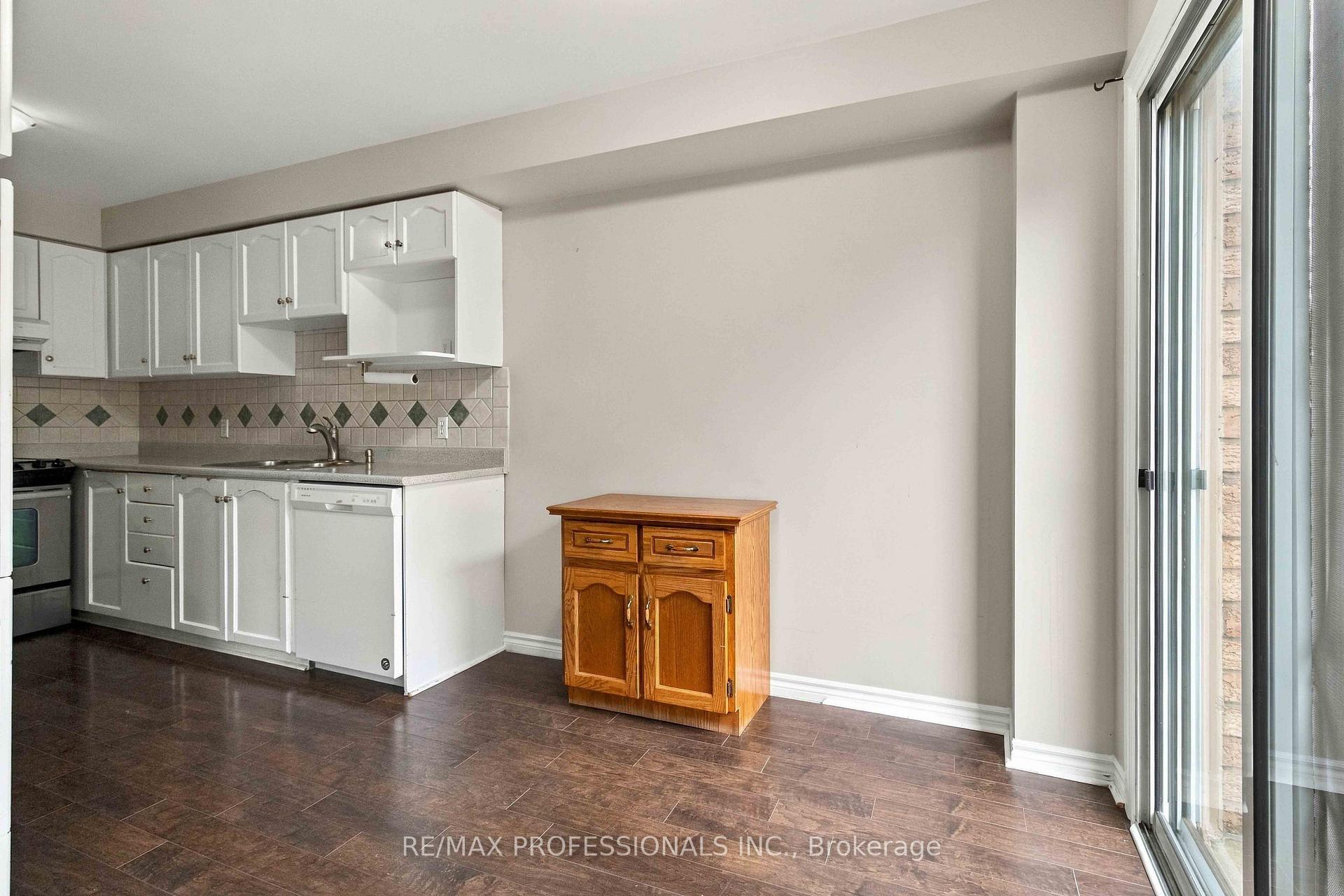 Photo 9 of 34 Jolley Court, Caledon, Bolton East — HOMEH