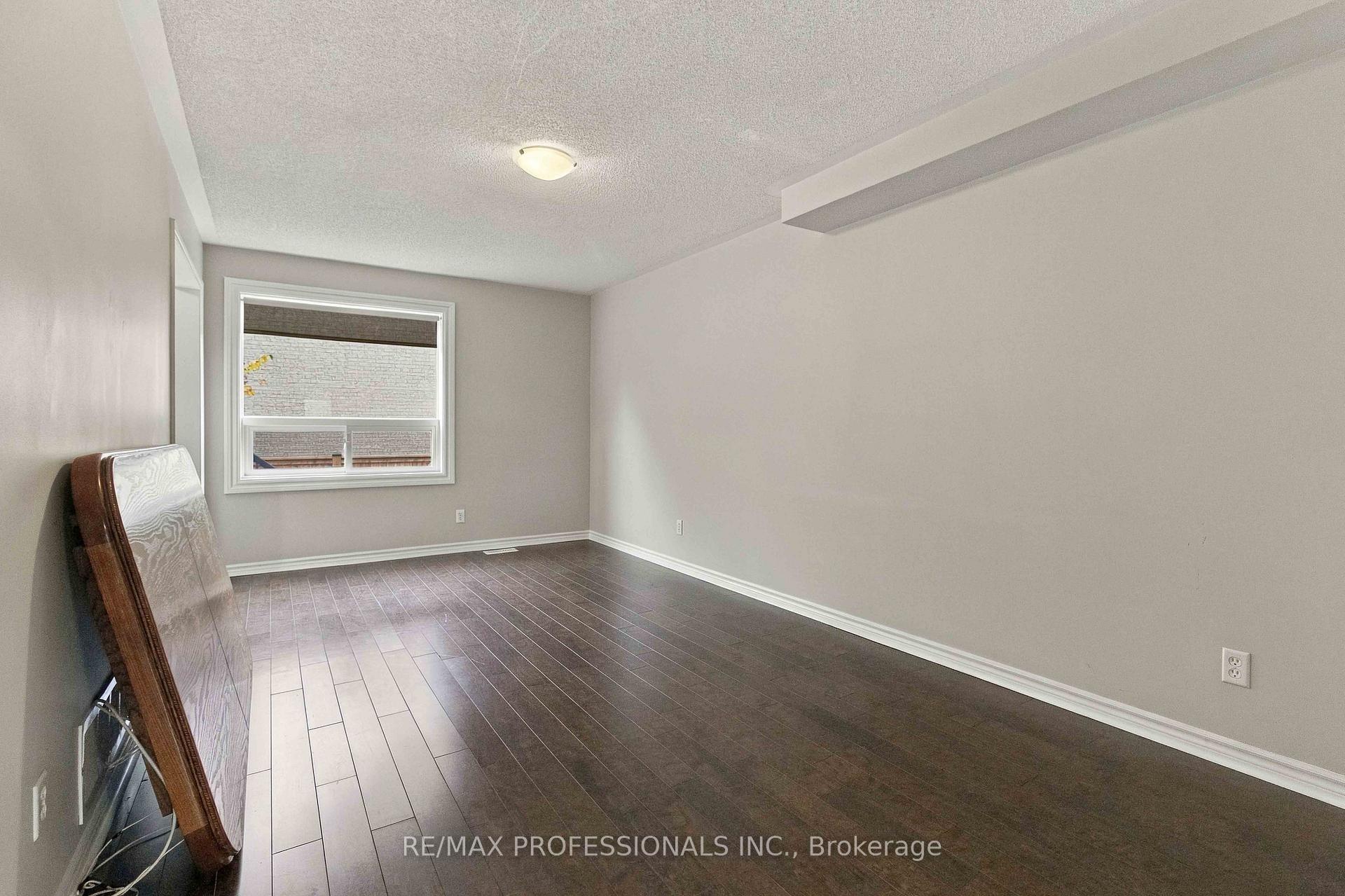 Photo 14 of 34 Jolley Court, Caledon, Bolton East — HOMEH