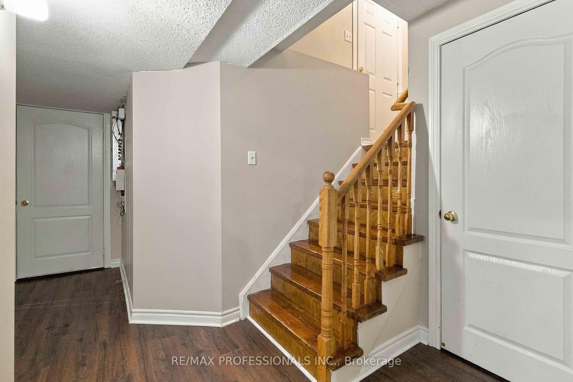 Photo 27 of 34 Jolley Court, Caledon, Bolton East — HOMEH