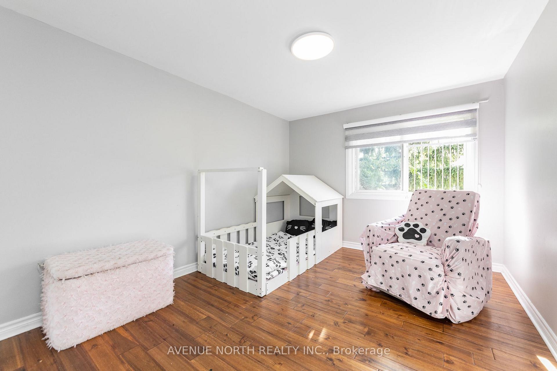 Photo 16 of Unit 100, 2415 Southvale Crescent, Ottawa, Sheffield Glen/Industrial Park — HOMEH