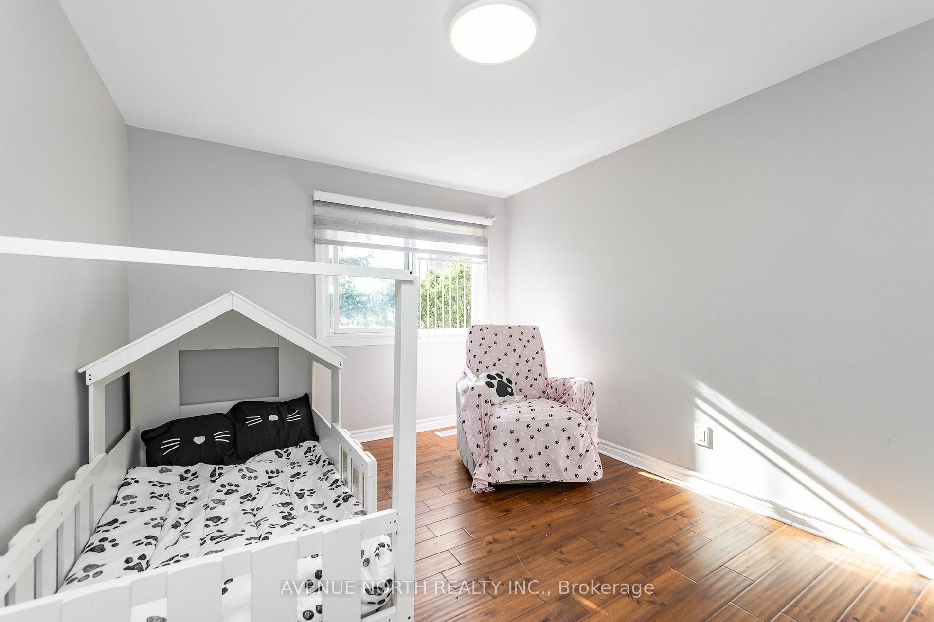 Photo 17 of Unit 100, 2415 Southvale Crescent, Ottawa, Sheffield Glen/Industrial Park — HOMEH