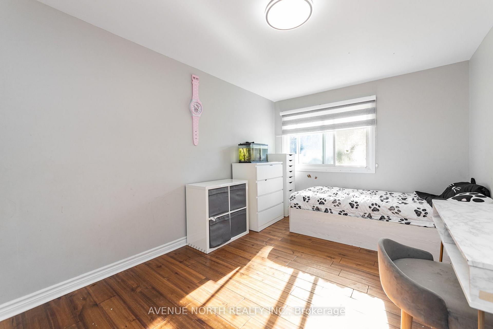 Photo 20 of Unit 100, 2415 Southvale Crescent, Ottawa, Sheffield Glen/Industrial Park — HOMEH