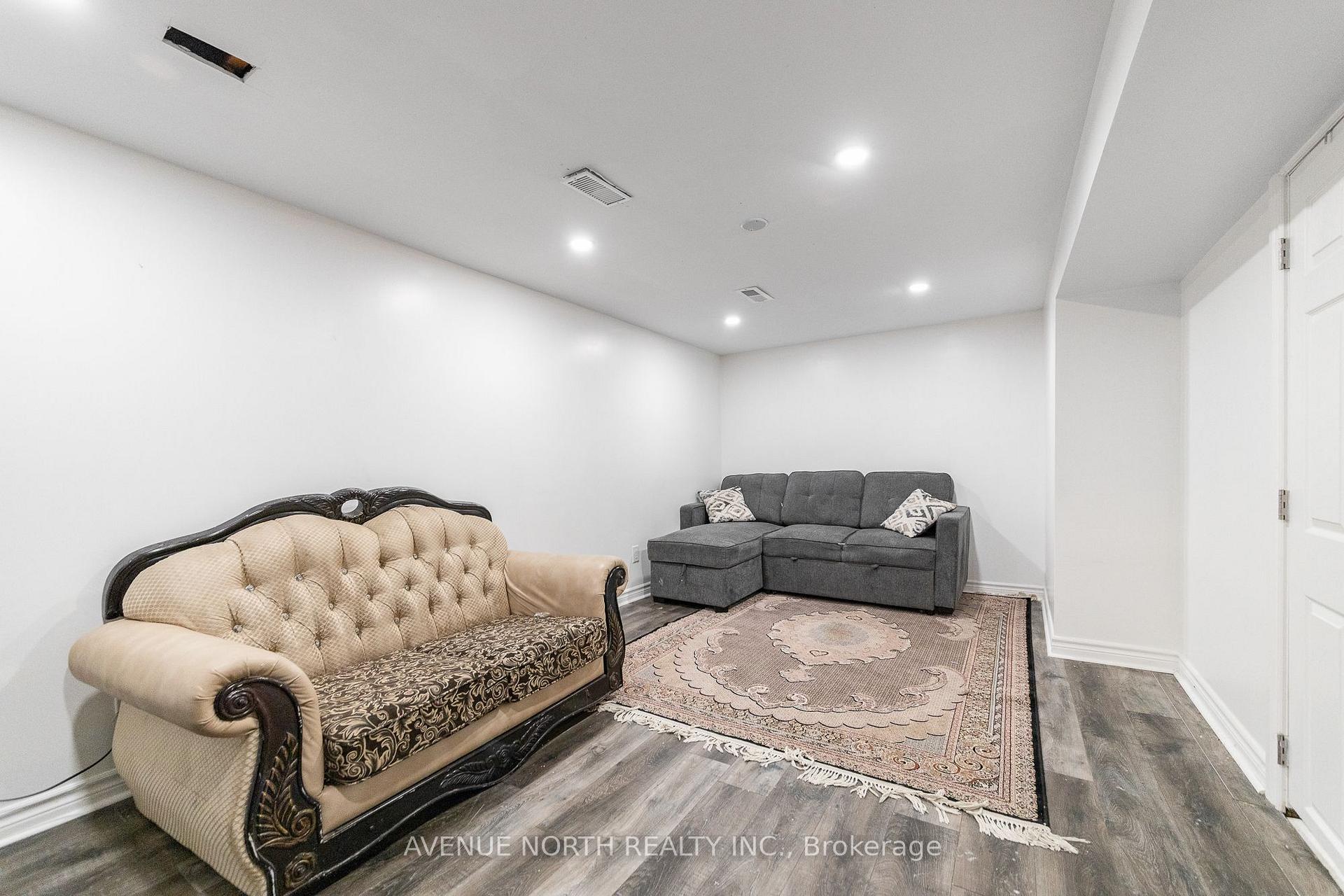Photo 27 of Unit 100, 2415 Southvale Crescent, Ottawa, Sheffield Glen/Industrial Park — HOMEH