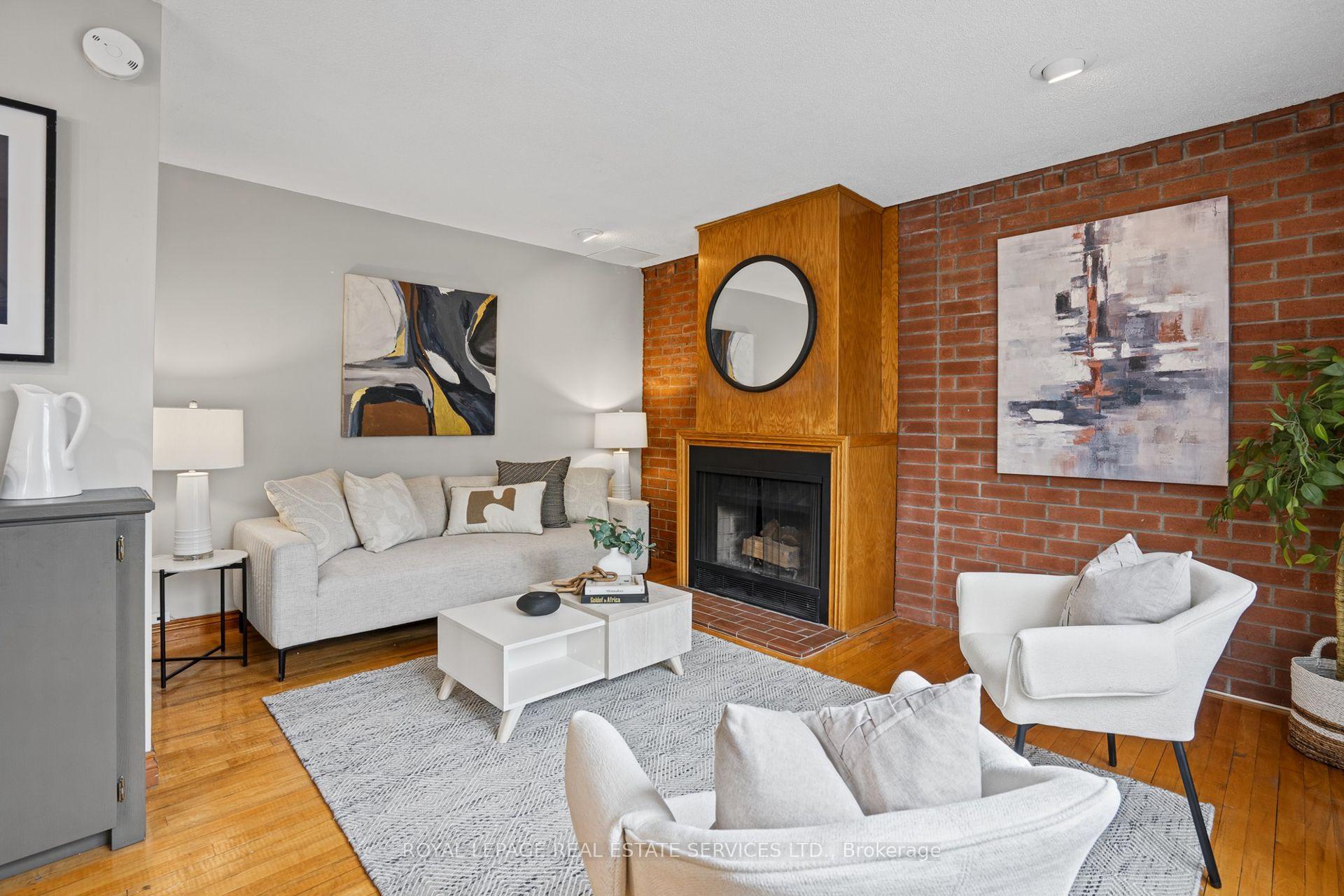 Photo 7 of 3 Harshaw Avenue, Toronto, Runnymede-Bloor West Village — HOMEH