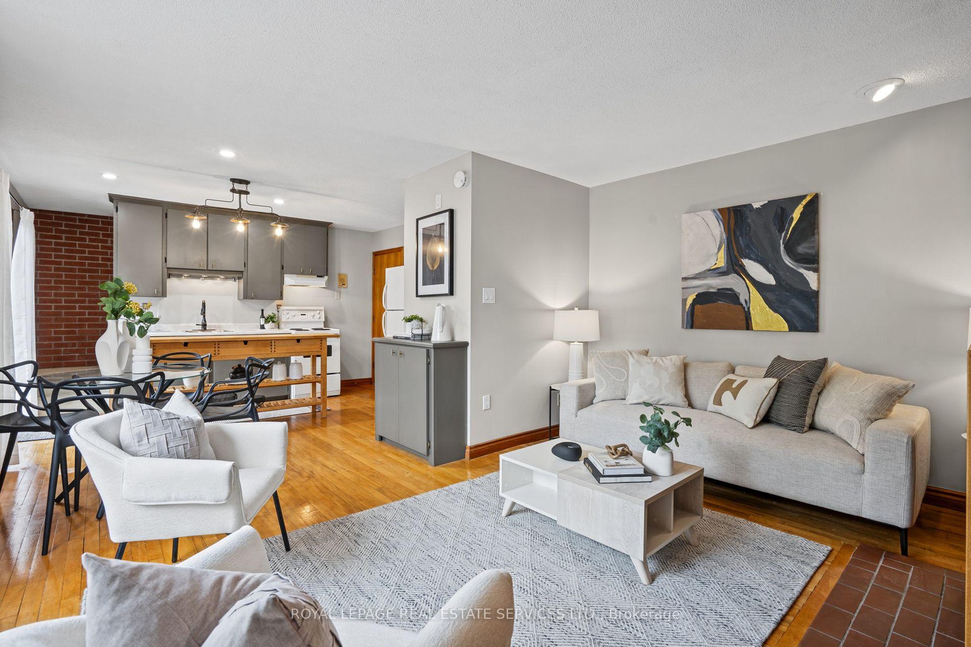 Photo 8 of 3 Harshaw Avenue, Toronto, Runnymede-Bloor West Village — HOMEH