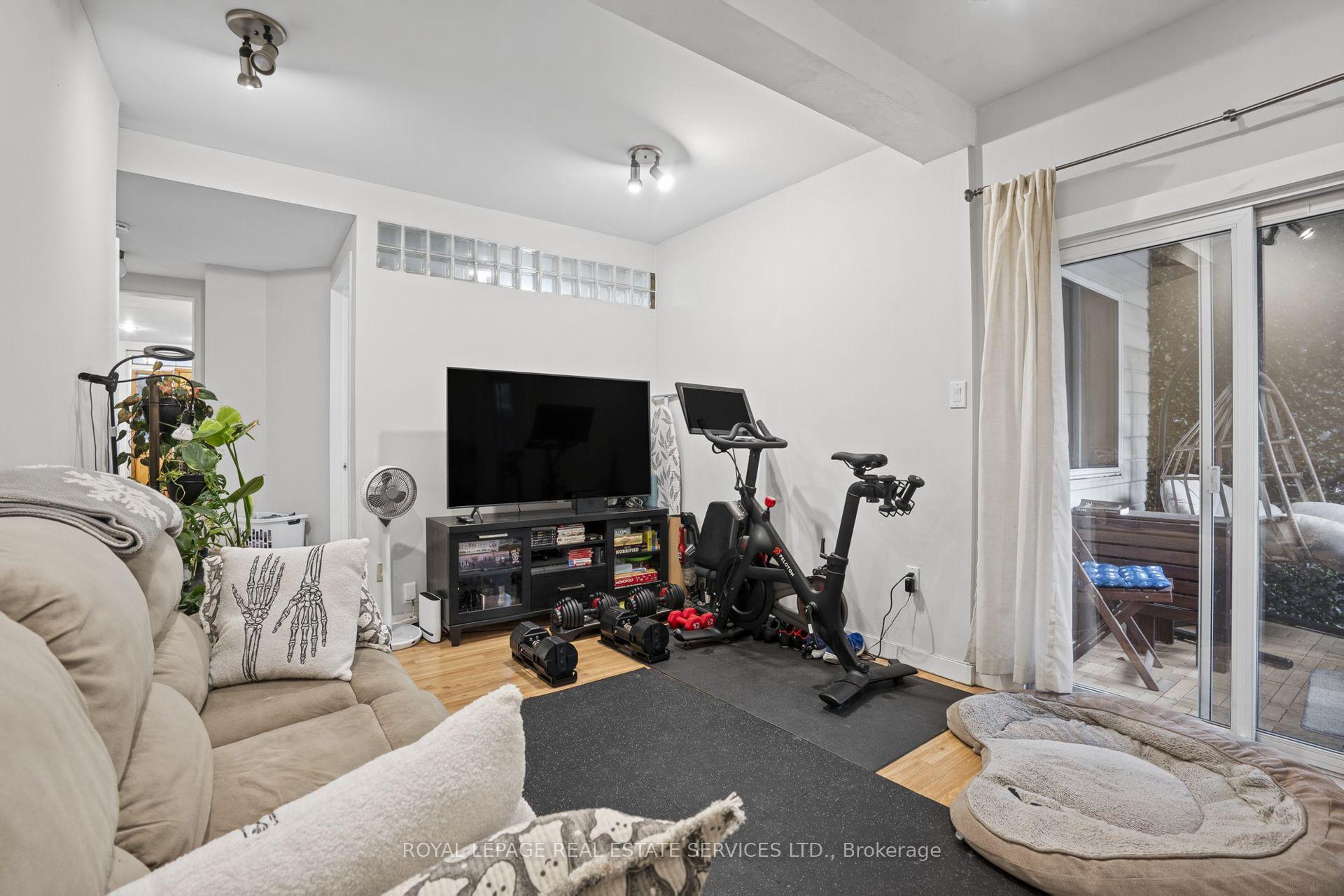 Photo 26 of 3 Harshaw Avenue, Toronto, Runnymede-Bloor West Village — HOMEH
