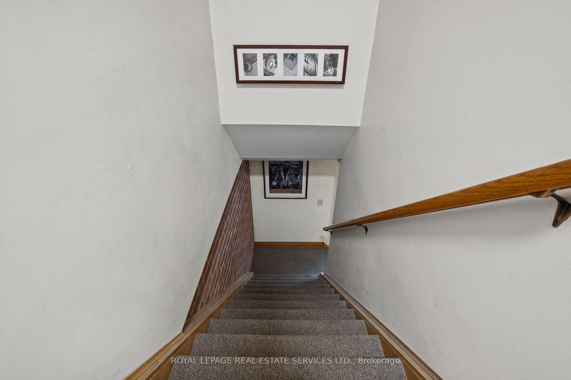 Photo 38 of 3 Harshaw Avenue, Toronto, Runnymede-Bloor West Village — HOMEH