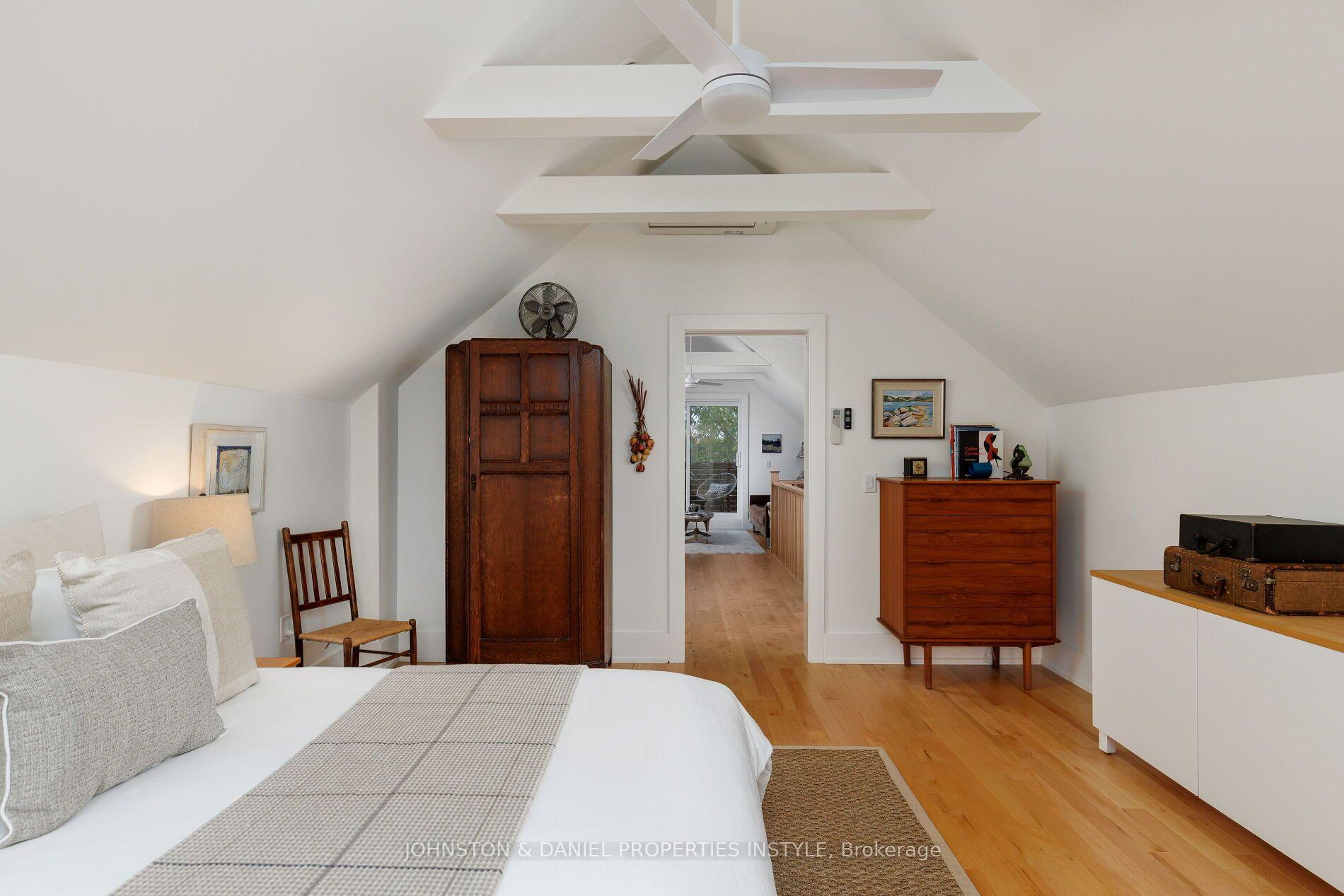 Photo 37 of 107 Winnett Avenue, Toronto, Oakwood Village — HOMEH