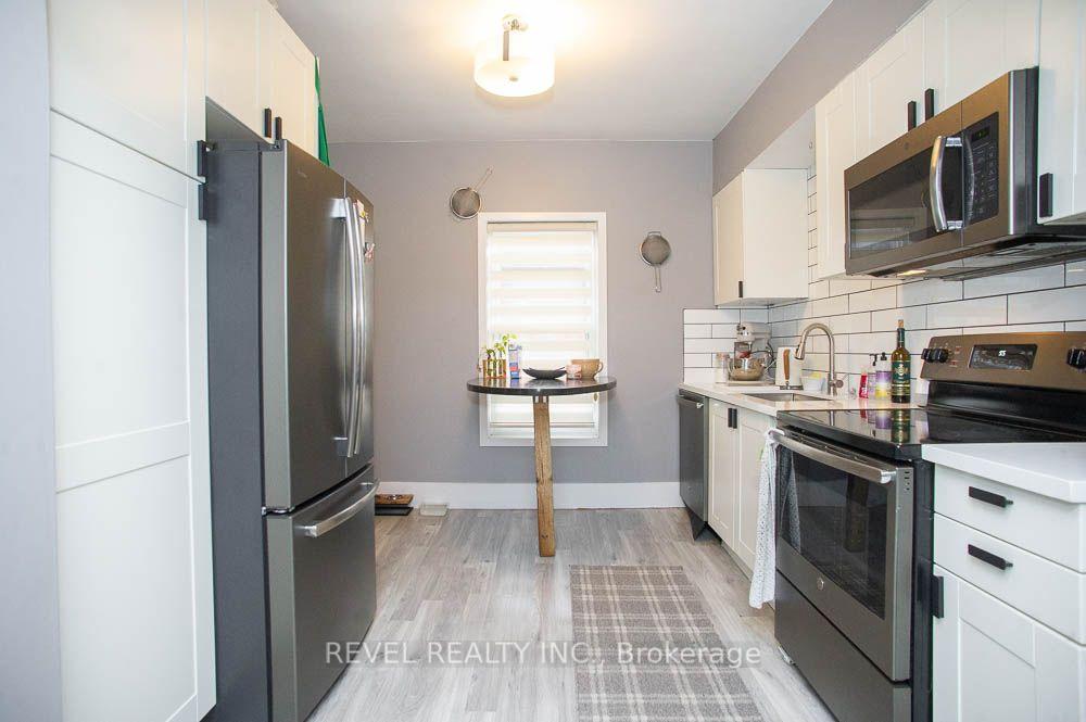 Photo 7 of Unit Upper, 234 Sheridan Street, Brantford, East Ward — HOMEH
