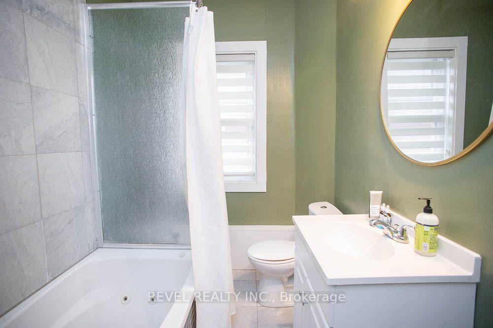 Photo 11 of Unit Upper, 234 Sheridan Street, Brantford, East Ward — HOMEH