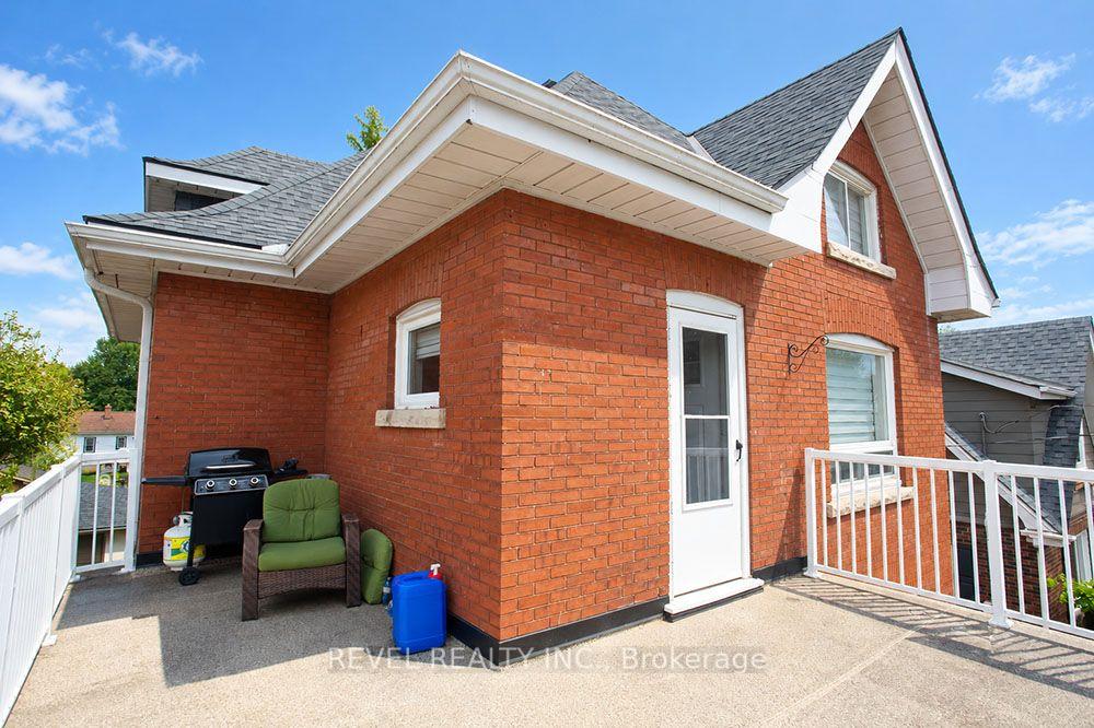 Photo 13 of Unit Upper, 234 Sheridan Street, Brantford, East Ward — HOMEH