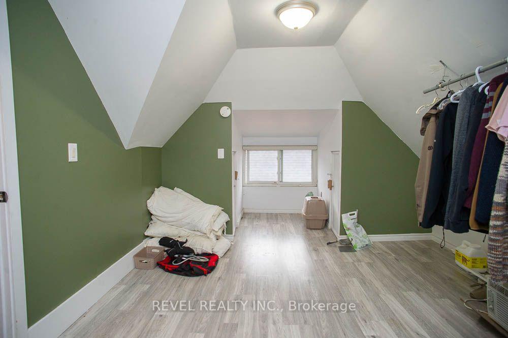 Photo 16 of Unit Upper, 234 Sheridan Street, Brantford, East Ward — HOMEH