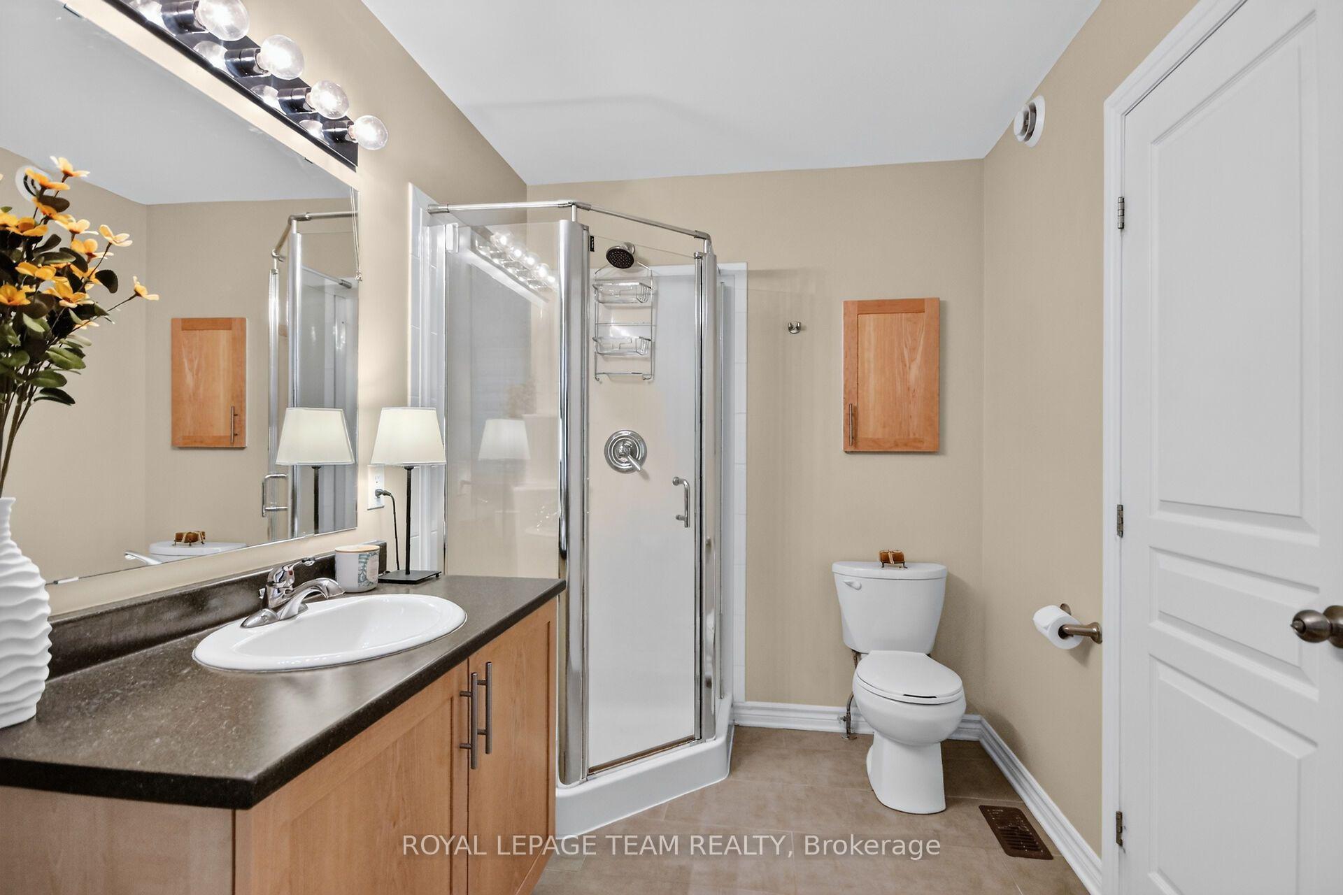 Photo 21 of 166 Mattingly Way, Ottawa, Riverside South/Gloucester Glen — HOMEH