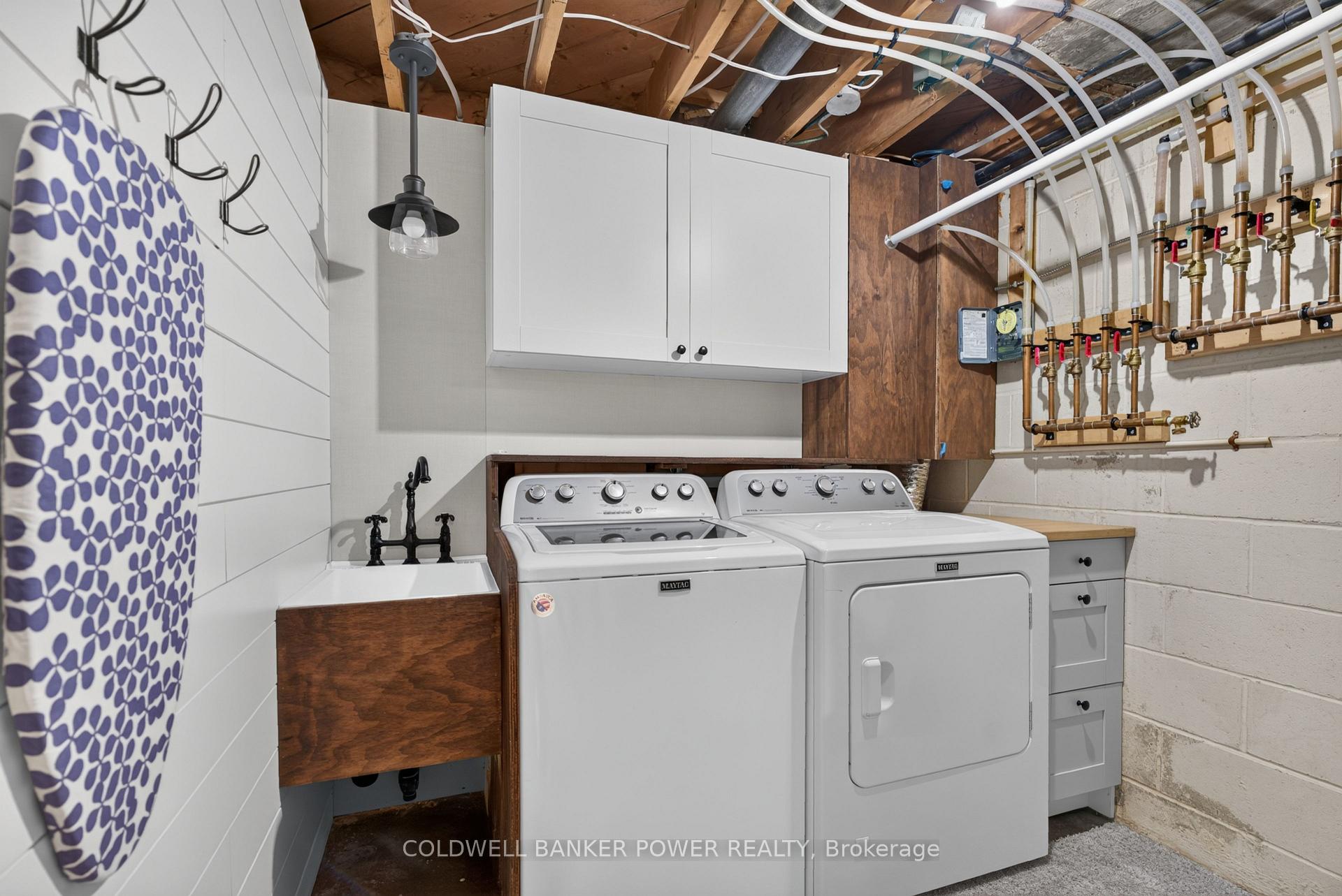 Photo 36 of 34 Algonquin Crescent, London, East O — HOMEH