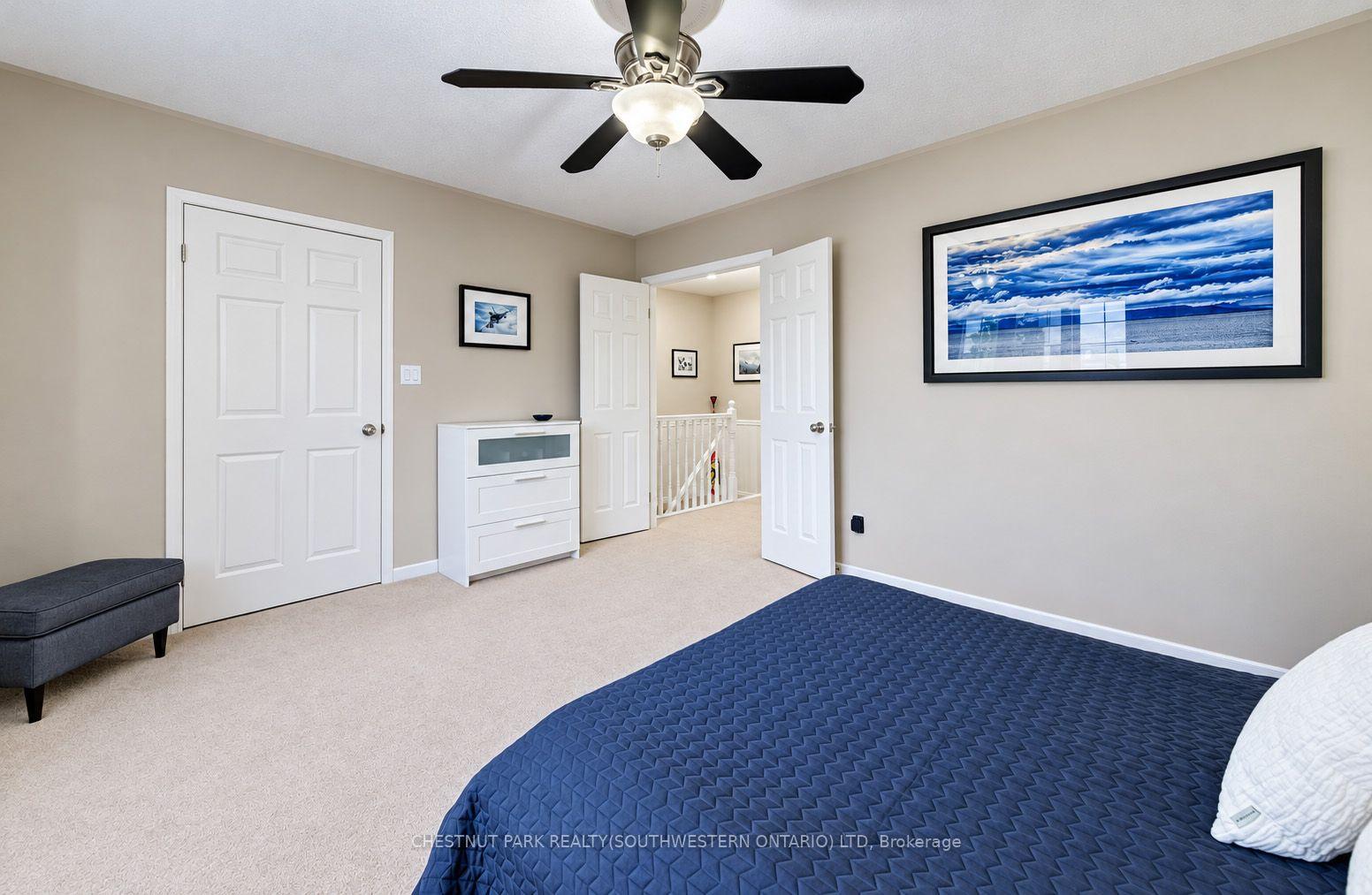 Photo 21 of 24 White Sands Court, Kitchener, Laurentian Hills/Country Hills W — HOMEH