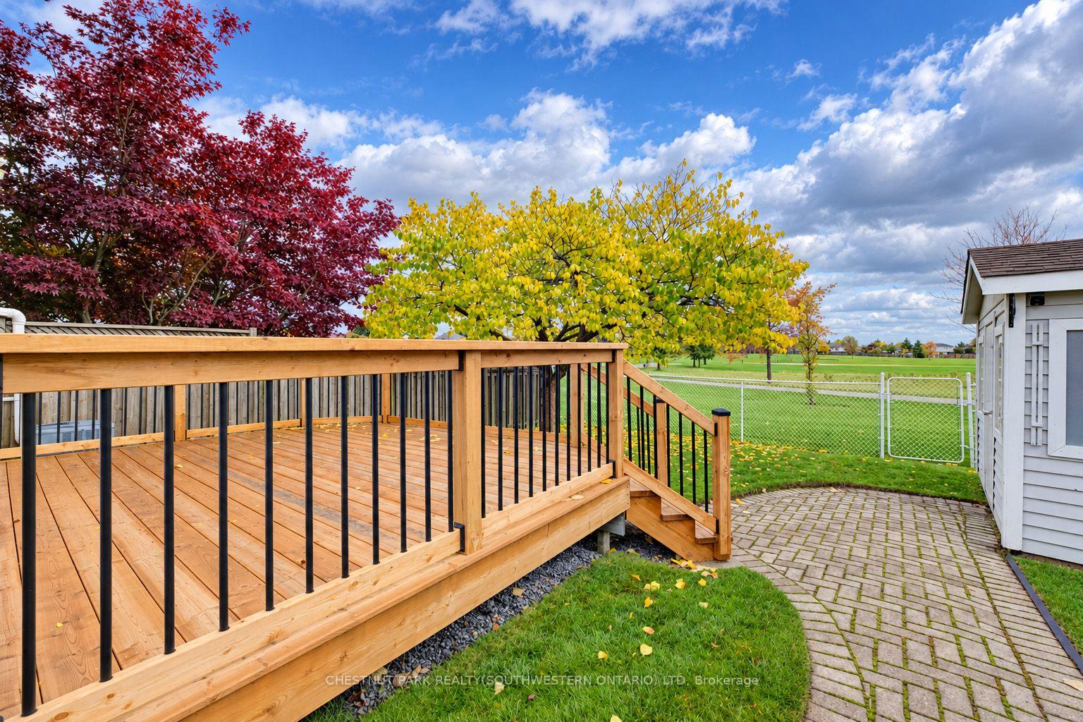 Photo 31 of 24 White Sands Court, Kitchener, Laurentian Hills/Country Hills W — HOMEH