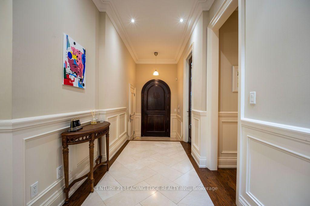 Photo 4 of 312 Parkview Avenue, North York, Willowdale East — HOMEH