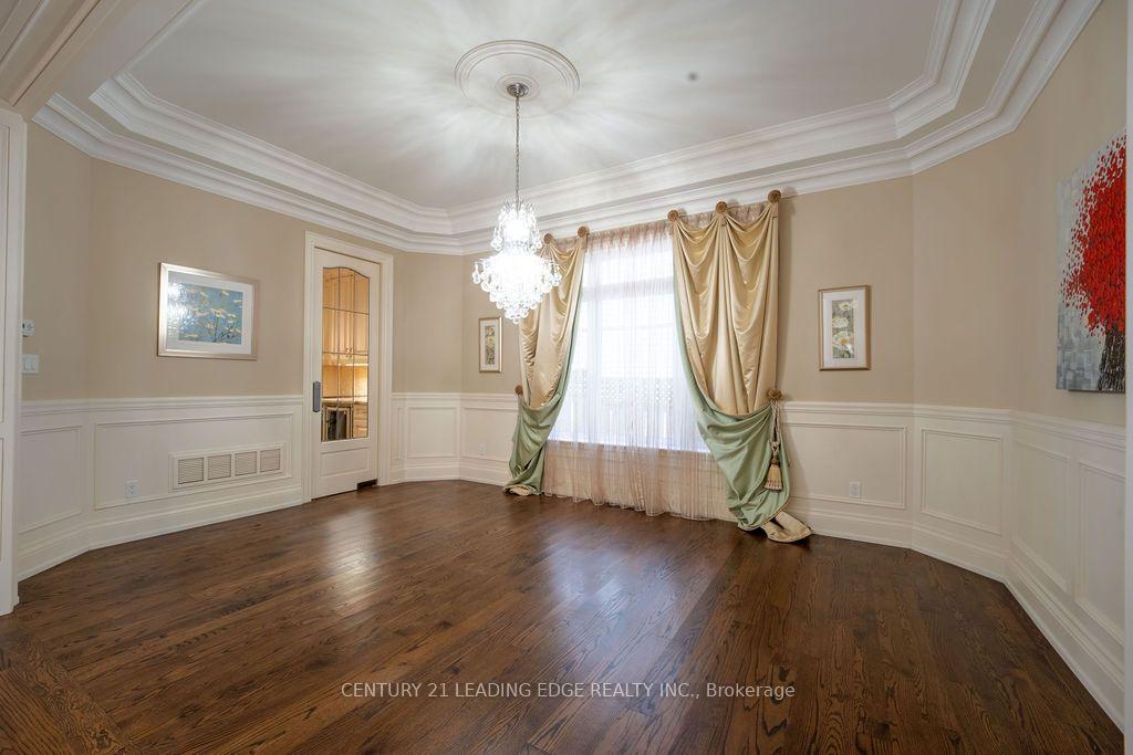 Photo 14 of 312 Parkview Avenue, North York, Willowdale East — HOMEH