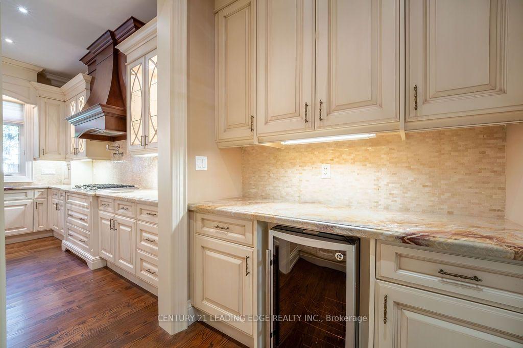 Photo 25 of 312 Parkview Avenue, North York, Willowdale East — HOMEH