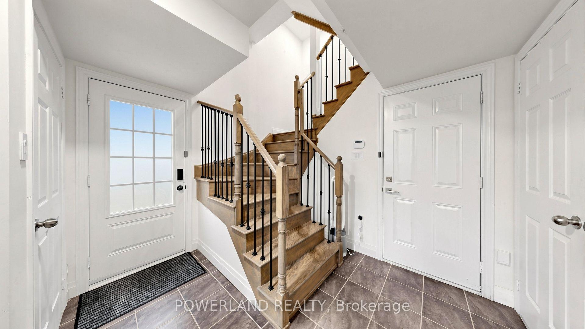 Photo 25 of 259 Dundas Way, Markham, Greensborough — HOMEH