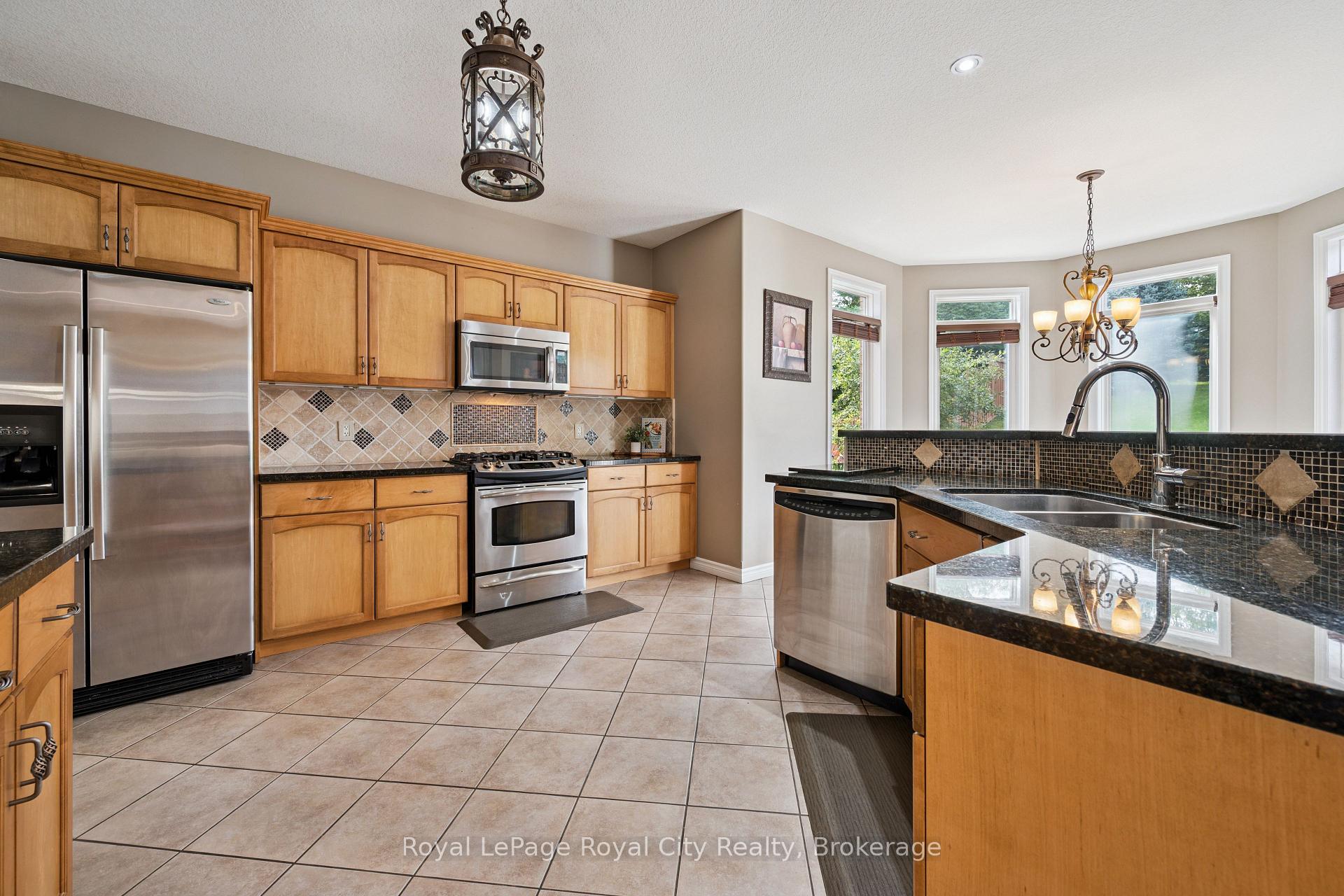 Photo 14 of 26 Frasson Drive, Guelph, Grange Road — HOMEH