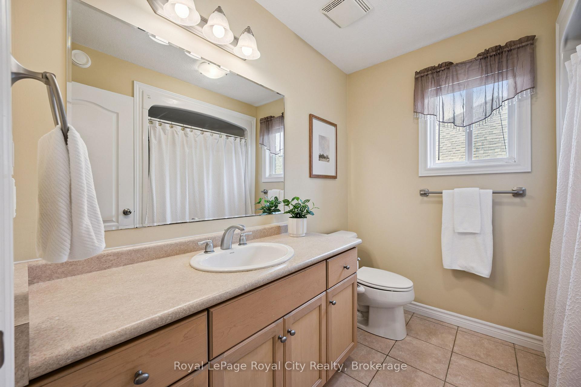 Photo 29 of 26 Frasson Drive, Guelph, Grange Road — HOMEH