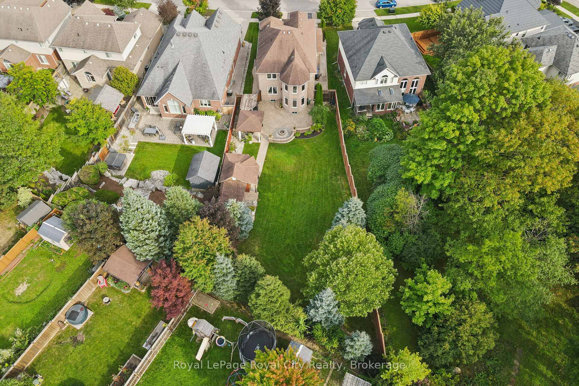 Photo 46 of 26 Frasson Drive, Guelph, Grange Road — HOMEH