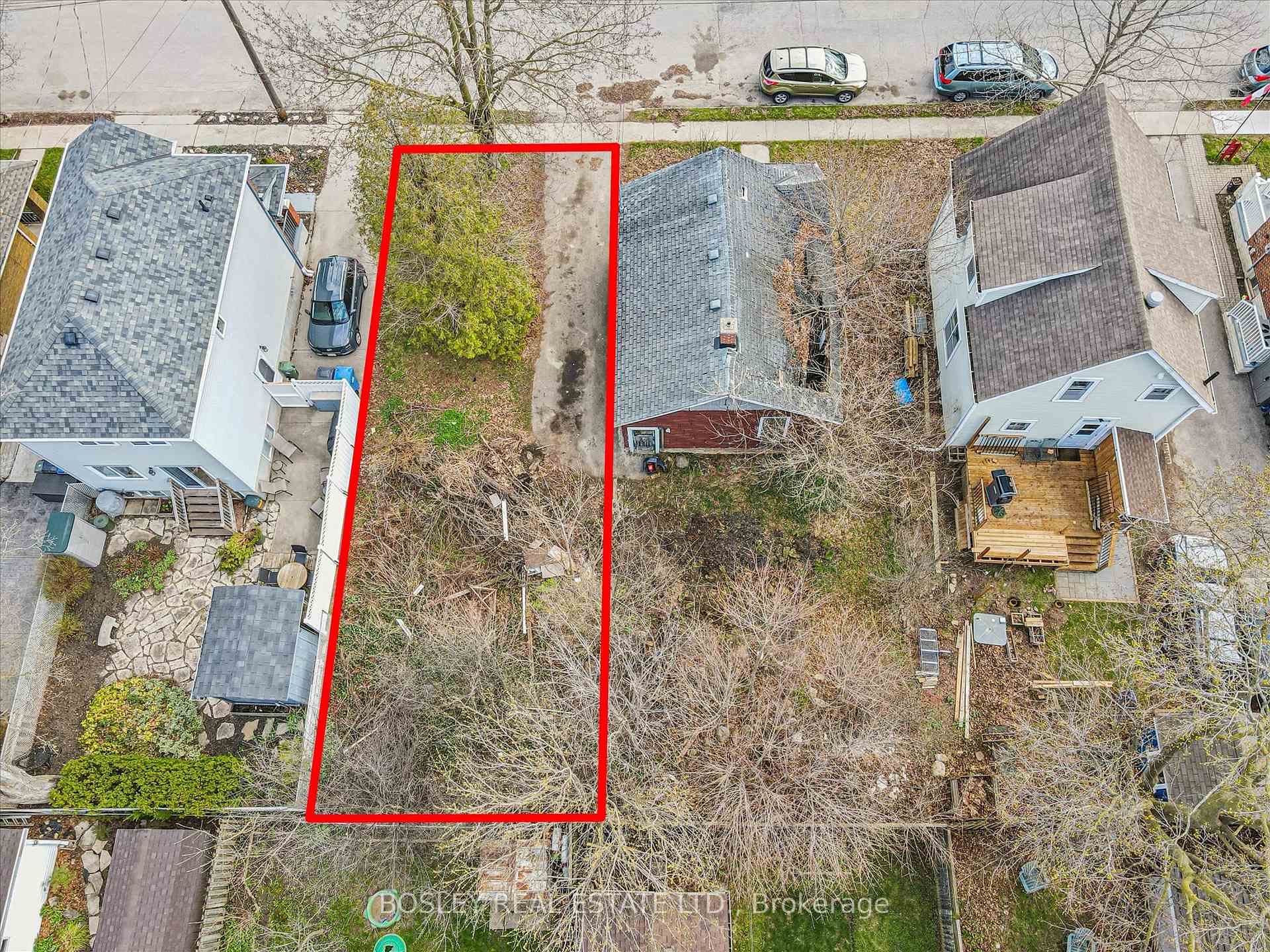 Photo 3 of 35 Menzie Avenue, Guelph, St. Patrick's Ward — HOMEH