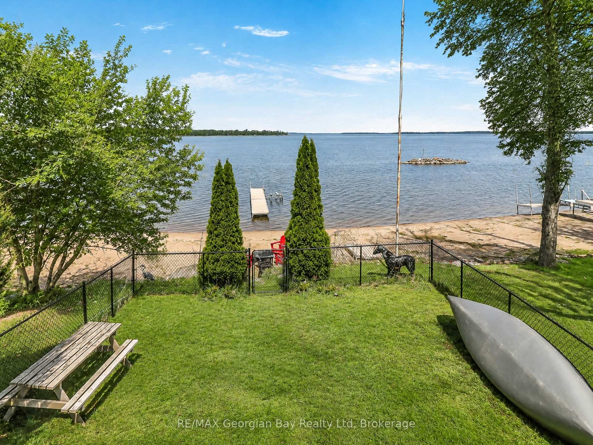 Photo 25 of 12 Robins Point Road, Tay, Victoria Harbour — HOMEH