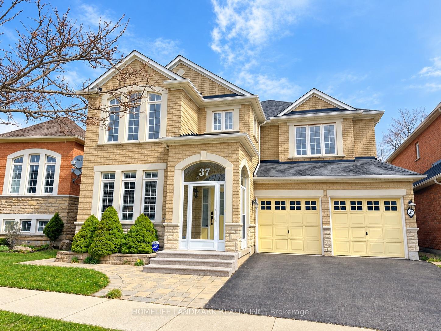 Photo 1 of 37 Brass Drive, Richmond Hill, Jefferson — HOMEH