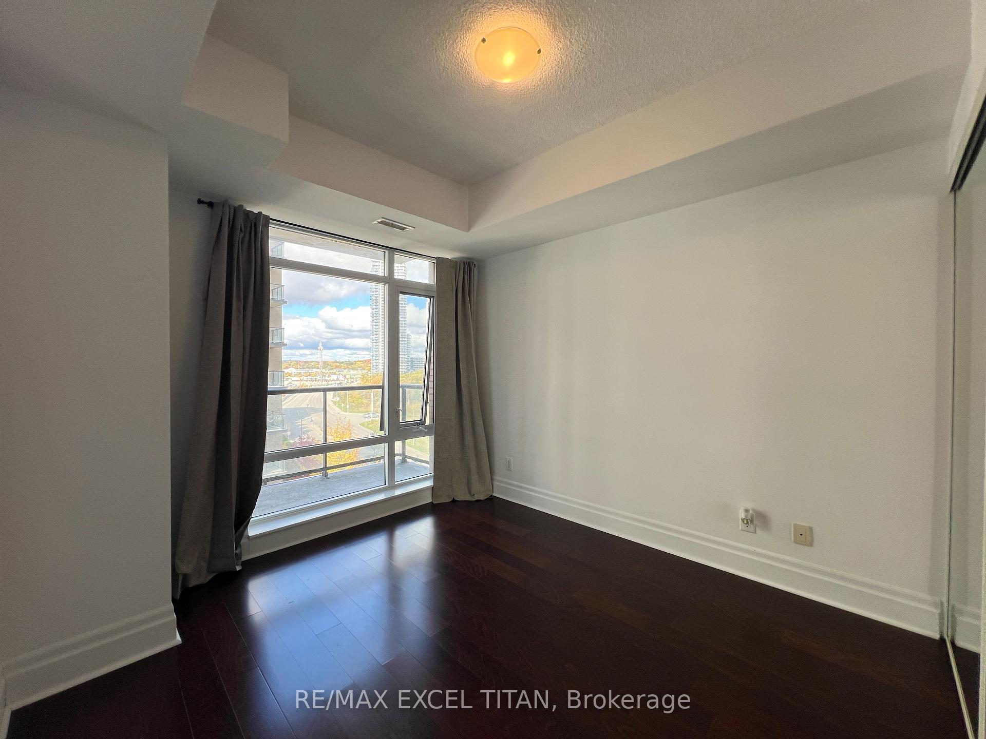 Photo 9 of Unit 607, 111 Upper Duke Crescent, Markham, Unionville — HOMEH