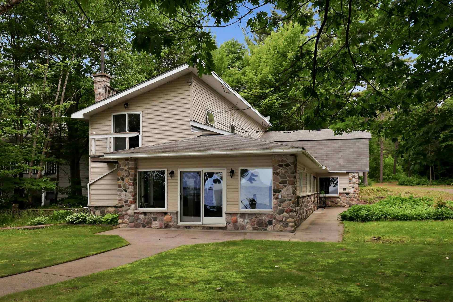 Photo of 15 Dominion Park Drive
