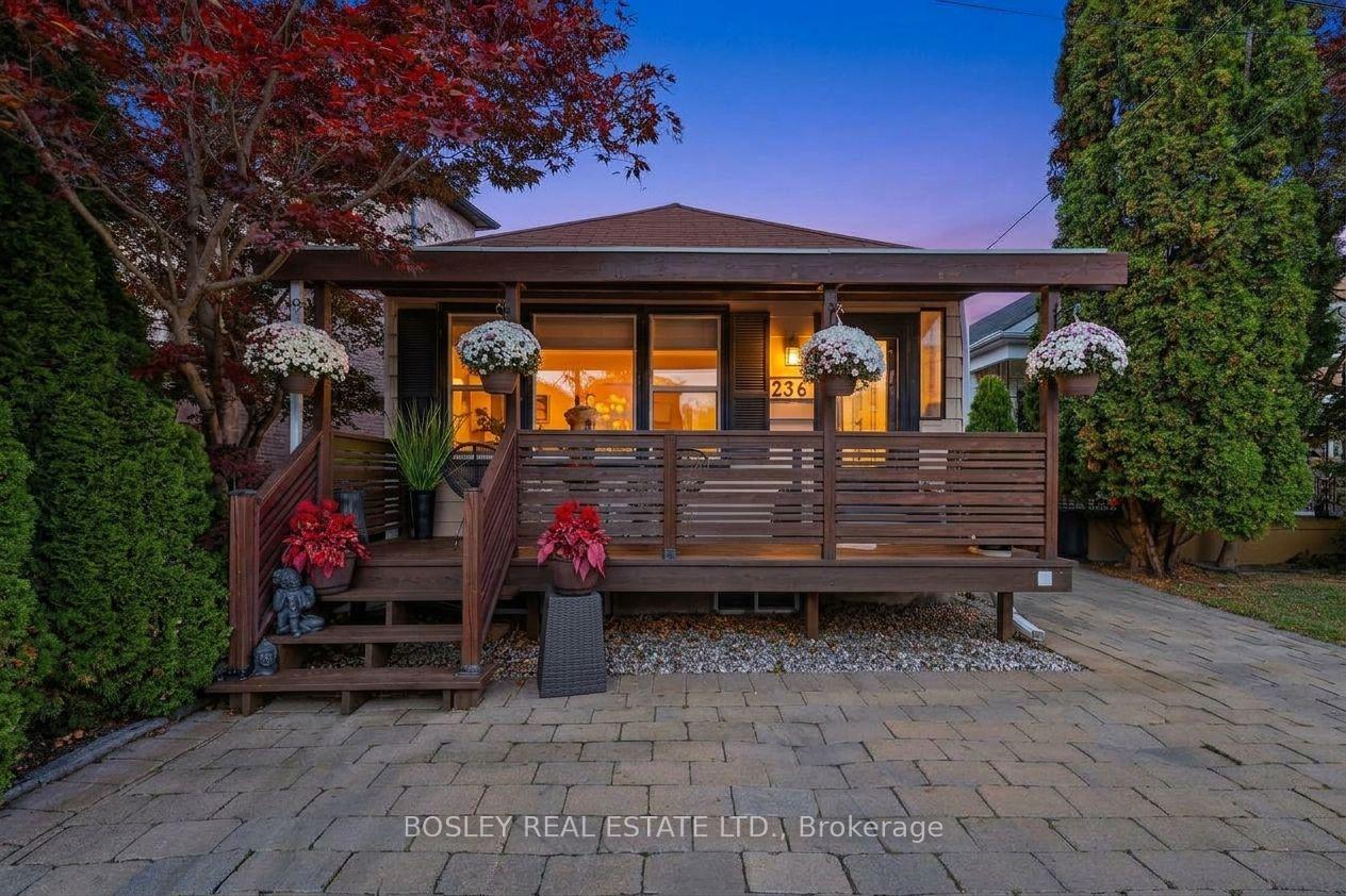 Photo 2 of 236 Virginia Avenue, Toronto, Woodbine-Lumsden — HOMEH