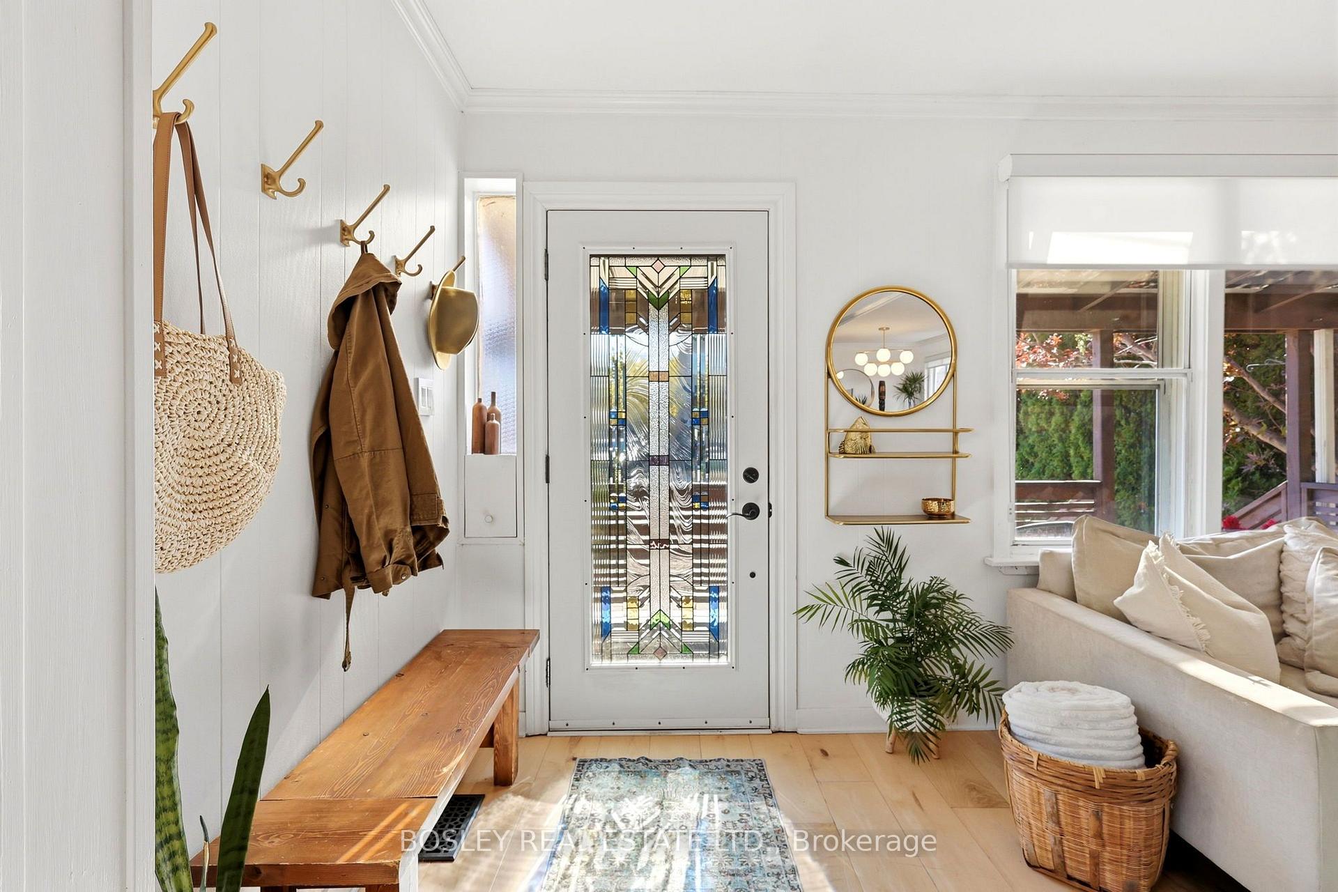 Photo 8 of 236 Virginia Avenue, Toronto, Woodbine-Lumsden — HOMEH